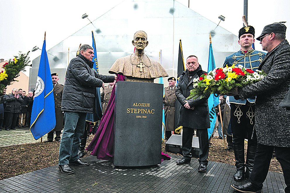 106735-137343-stepinac_spomenik7-090217