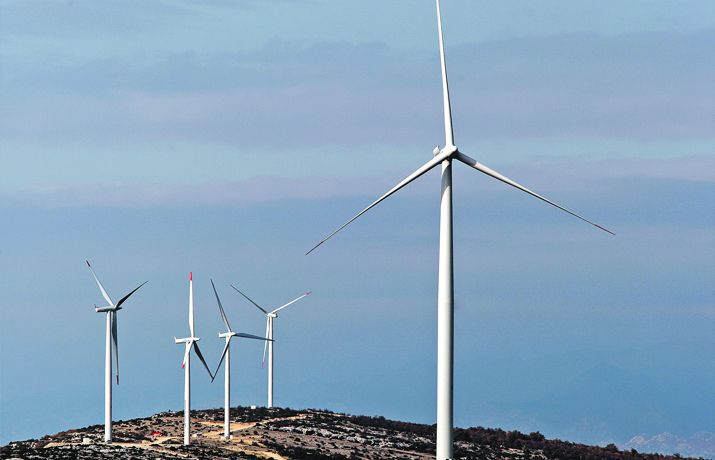 106966-137612-vjetroturbine3-231111