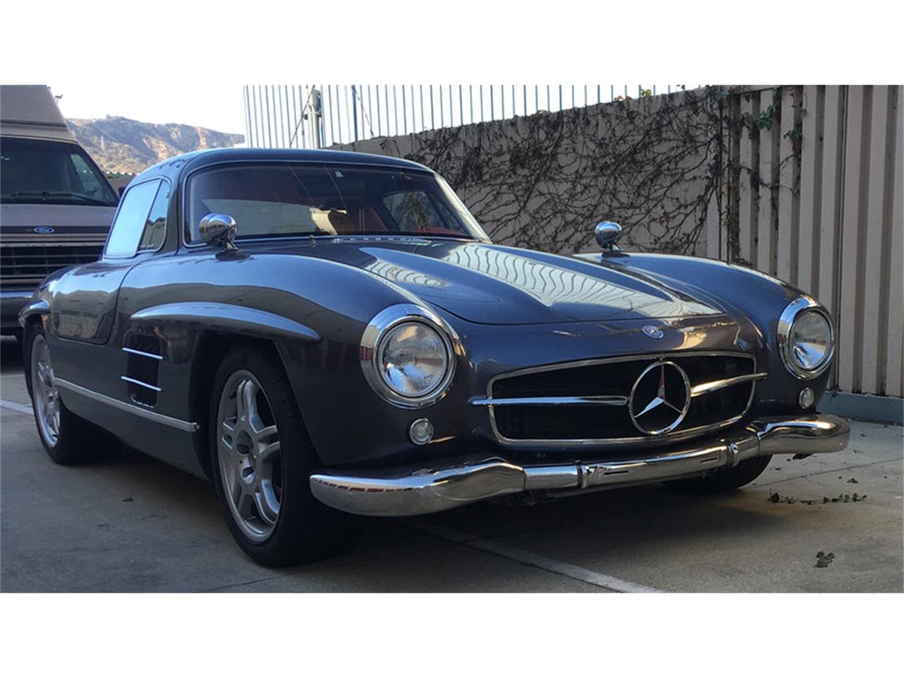 5542130-2002-mercedes-benz-slk32-amg-std