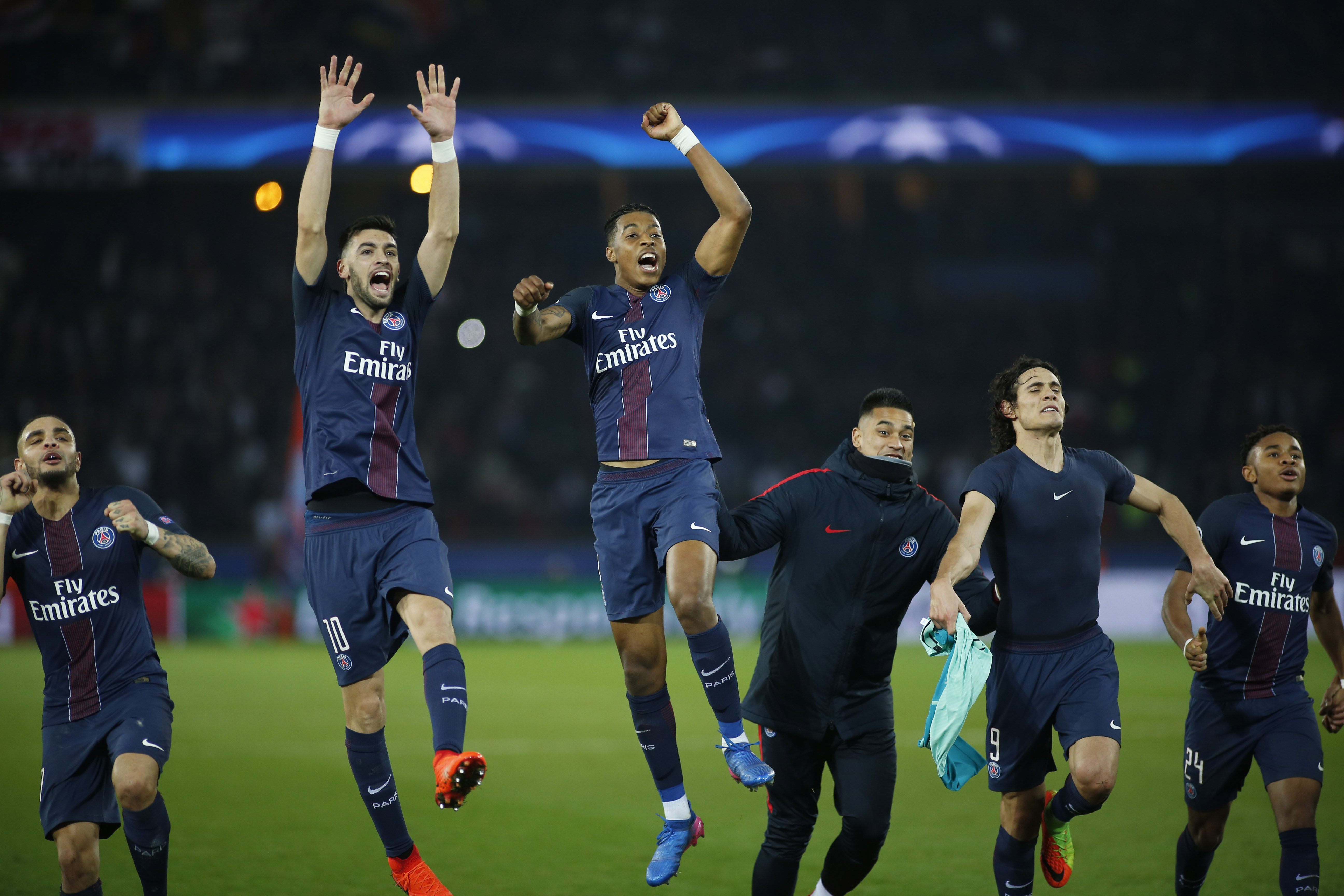 2017-02-14T214645Z_130110405_MT1ACI14751768_RTRMADP_3_SOCCER-CHAMPIONS-PSG-FCB_1