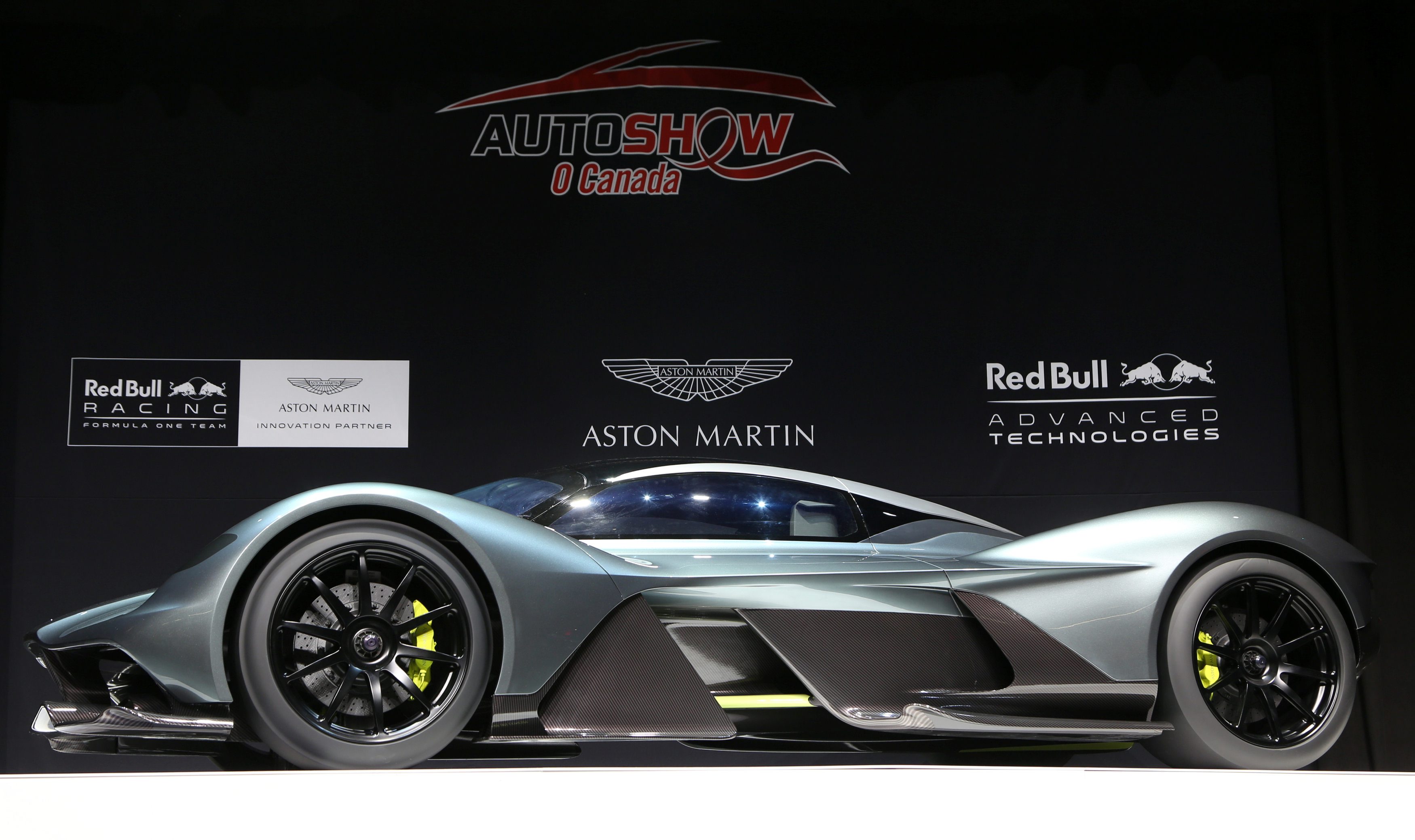 2017-02-15T205809Z_831670323_RC1CDBDE1EF0_RTRMADP_3_ASTONMARTIN-CEO