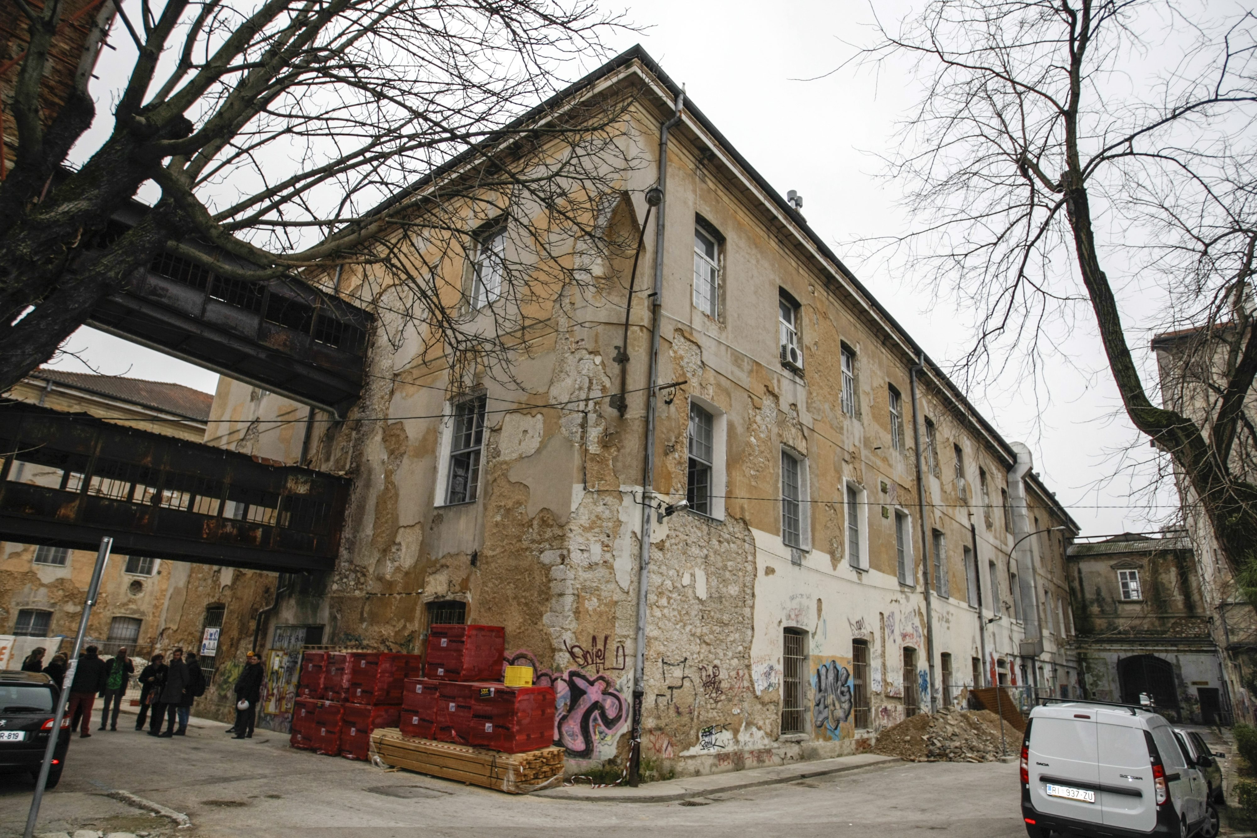 Gradilište u H-objektu bivšeg kompleksa Rikard Benčić