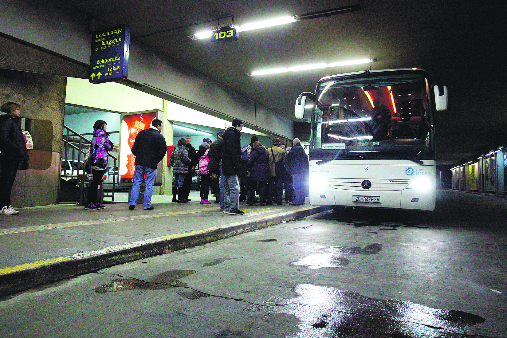 107701-138806-kolodvor_ucenici1-160313