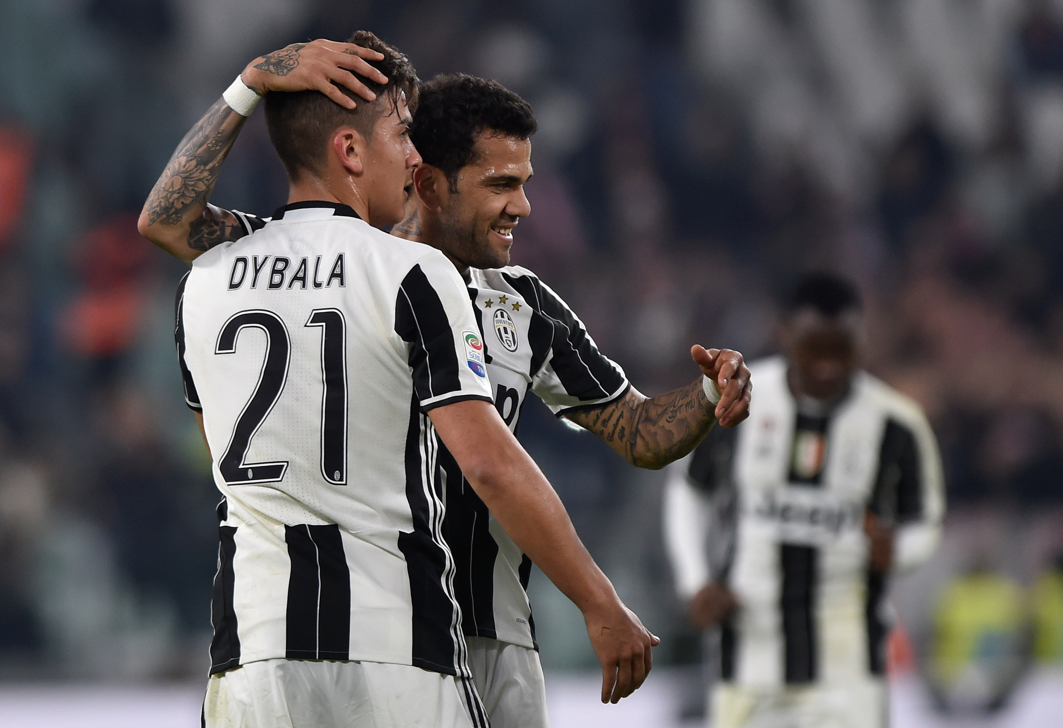 2017-02-17T204648Z_8060194_RC18A218FE80_RTRMADP_3_SOCCER-ITALY-JUV-PAL