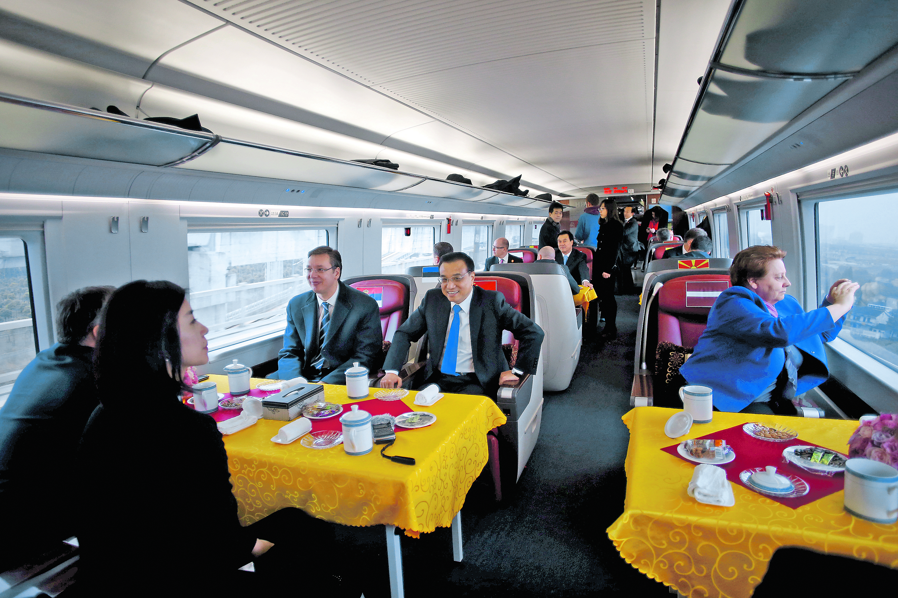 108381-139402-RTX1VPO4