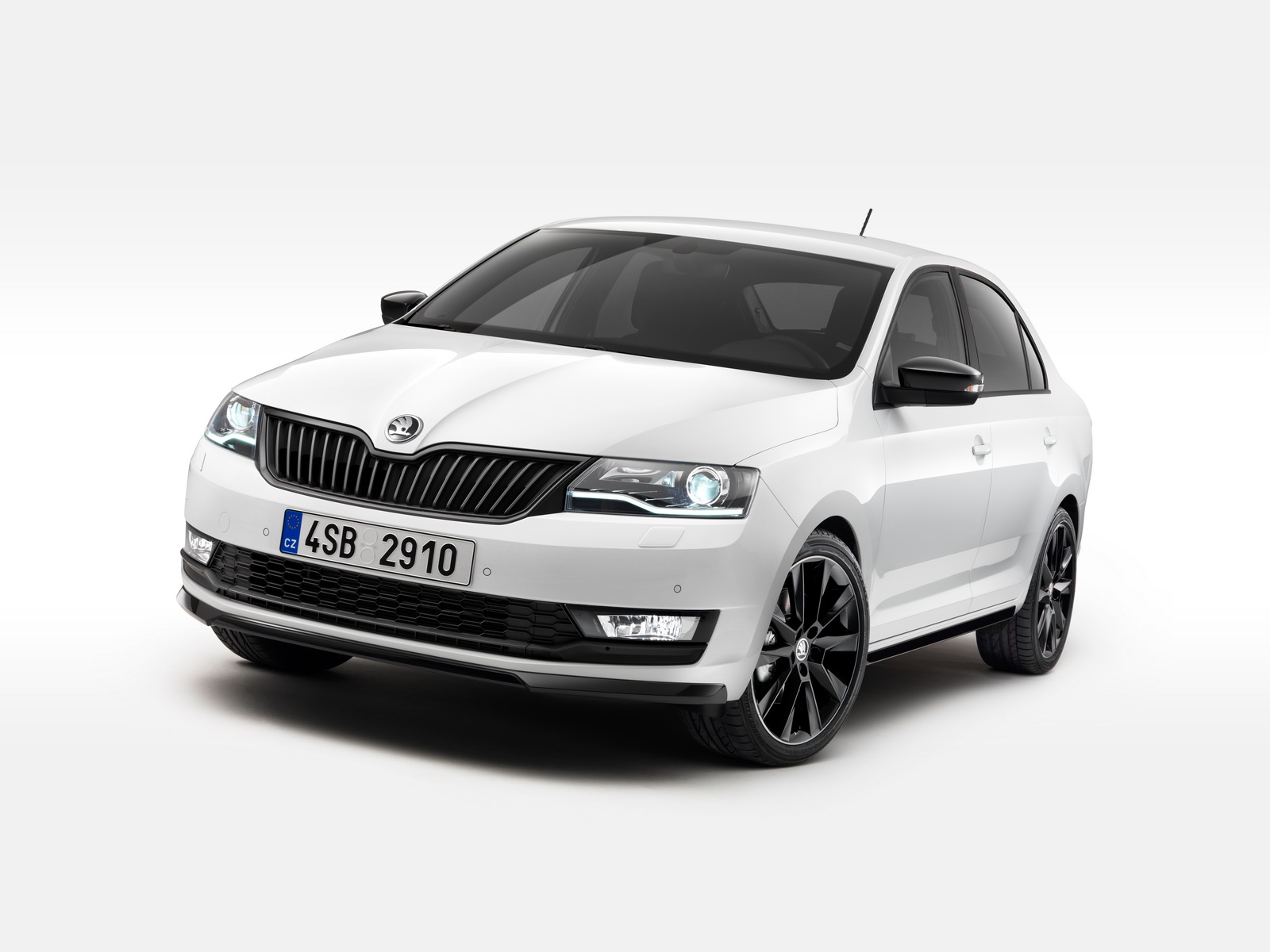 2018-skoda-rapid-facelift-1