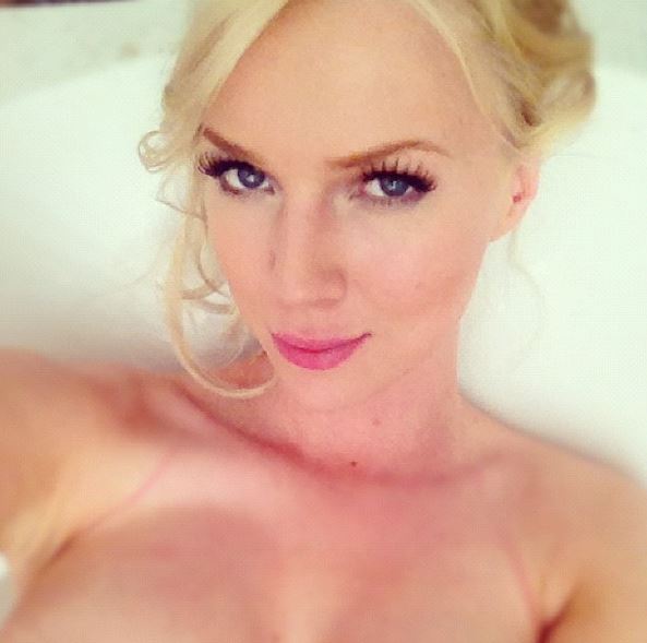 Ancilla Van De Leest