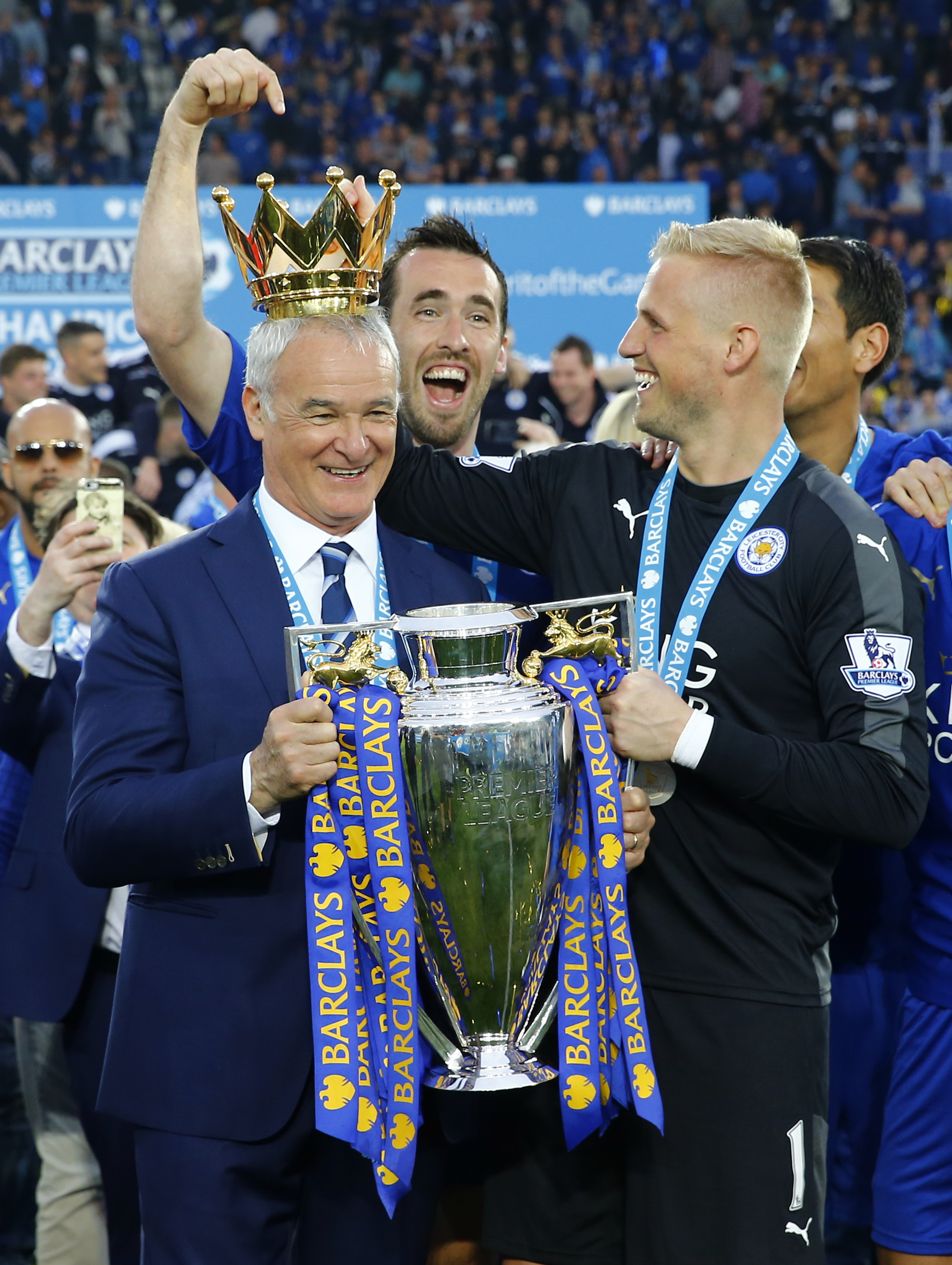 2017-02-23T200420Z_130881860_MT1ACI14756264_RTRMADP_3_SOCCER-ENGLAND-LEI-EVE