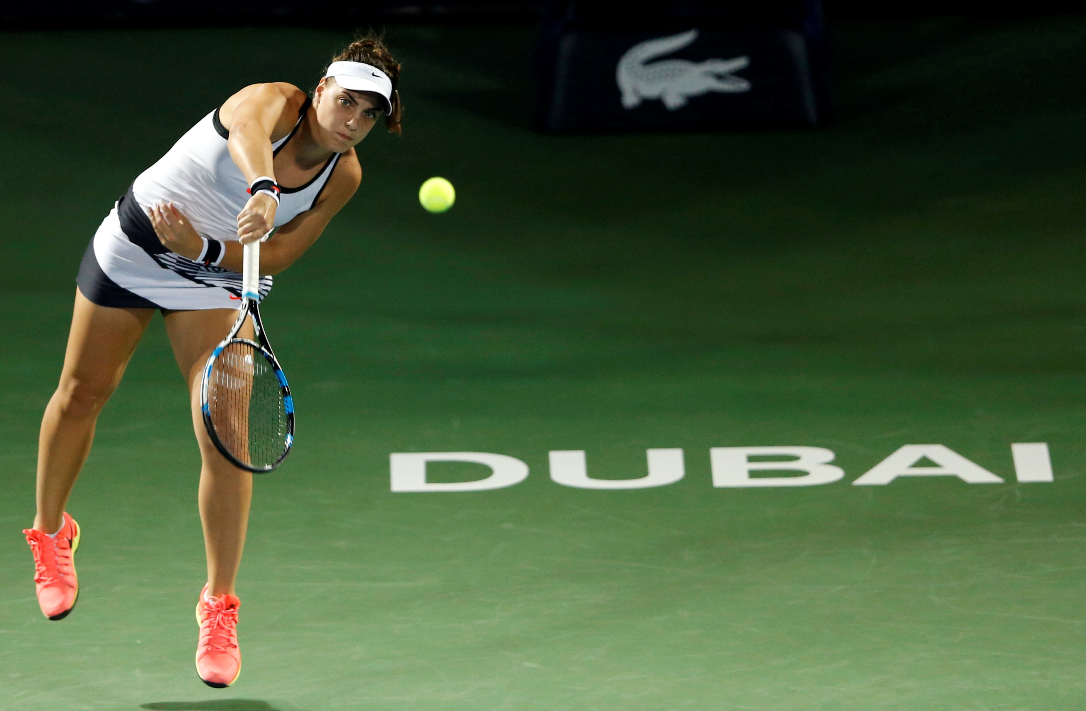 2017-02-23T175151Z_1811416970_RC1FABE8CA00_RTRMADP_3_TENNIS-WOMEN-DUBAI