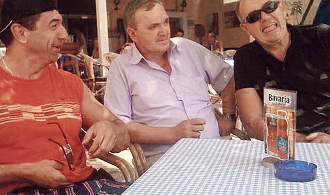 Šef HDZ-a Ličko-senjske županije Darko Milinović u društvu načelnika Karlobaga Ivana Tomljenovića (u sredini)