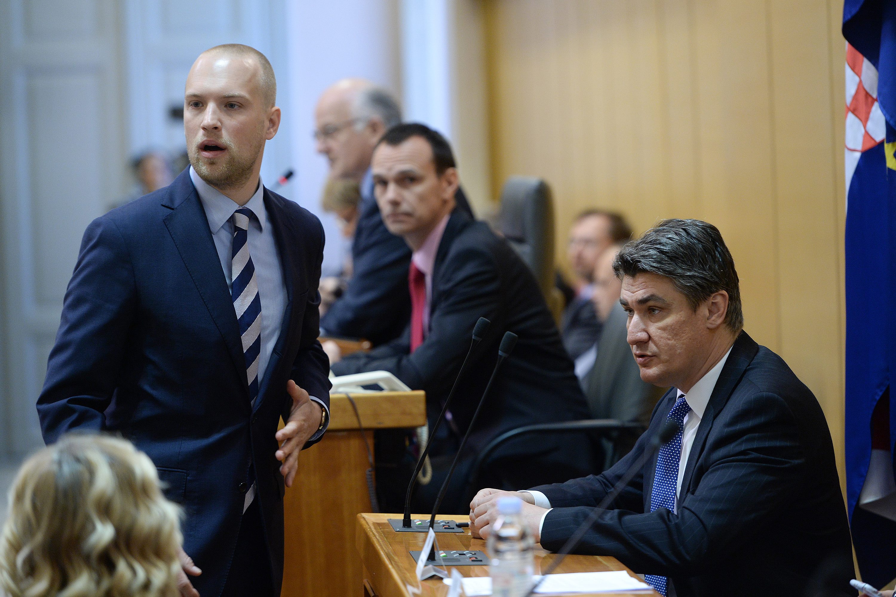 sjednica_sabor11-150415