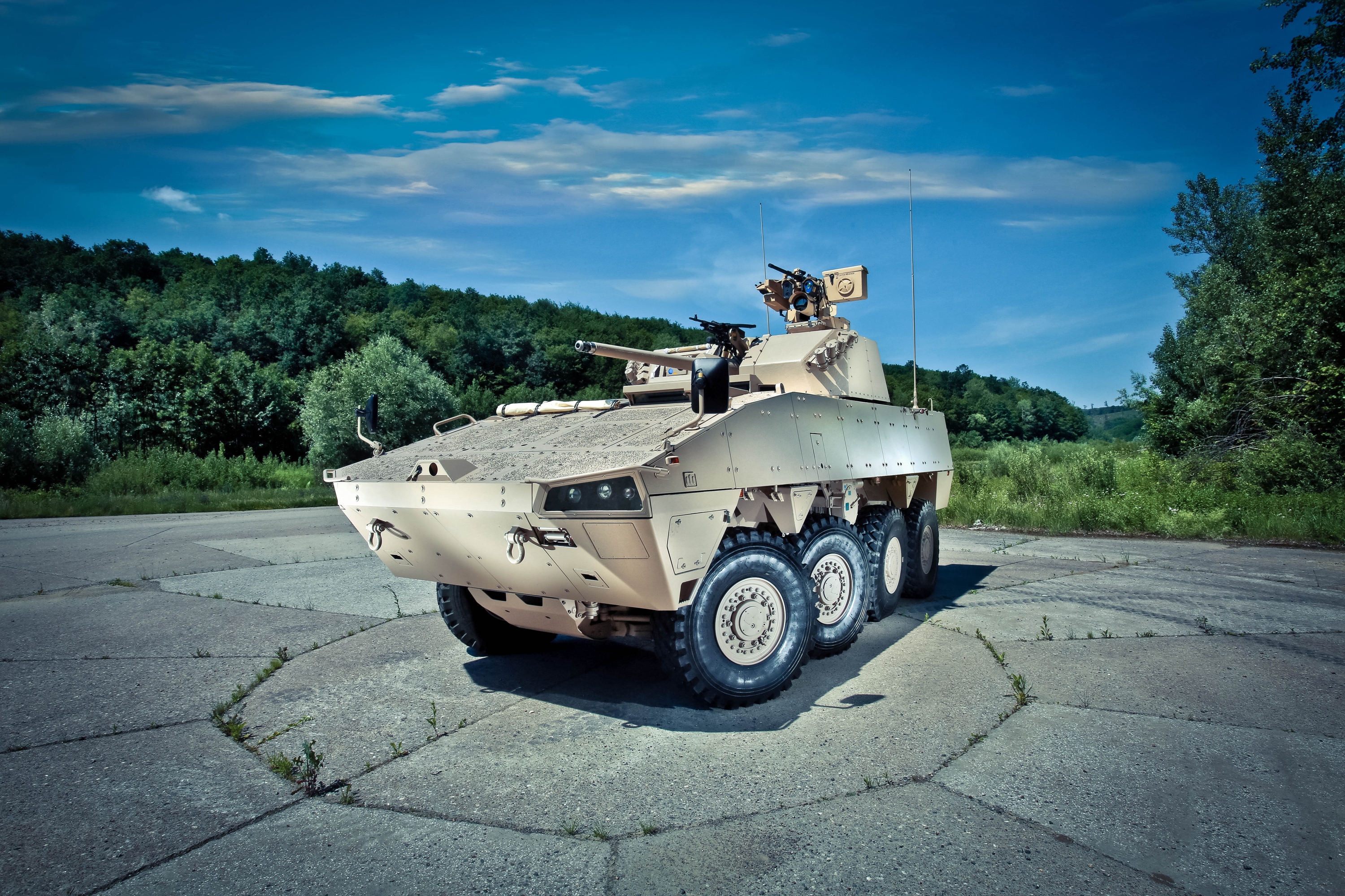 Borbeno oklopno vozilo BOV-hrvatska verzija Patrie AMV 8x8 