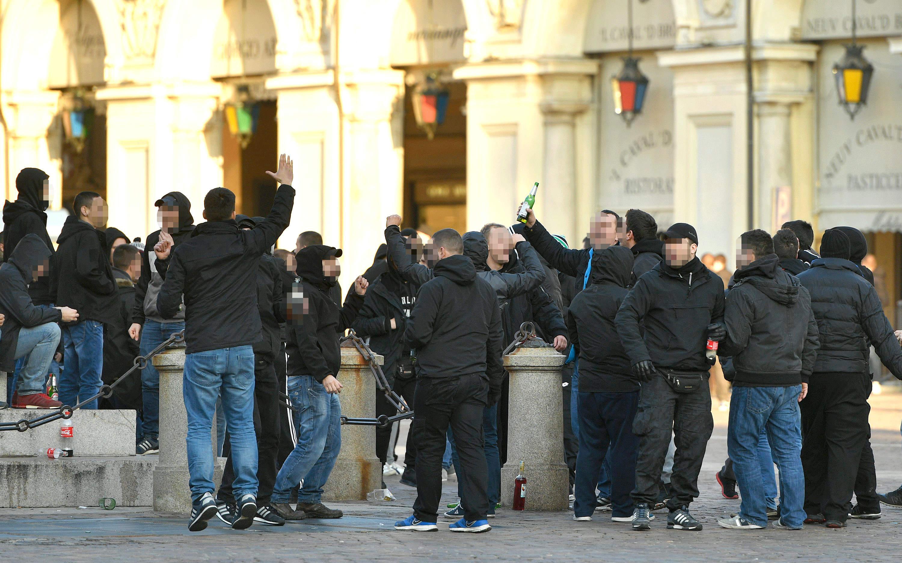 Dinamo-Bad-Blue-Boys
