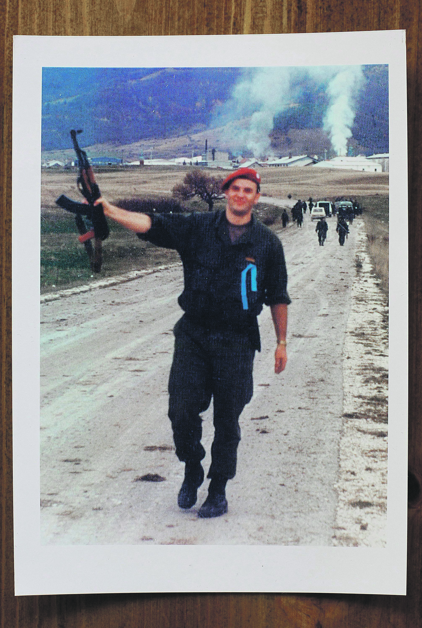 Toni Kolak prije ulaska u u Kupres, 3. studeni 1994.