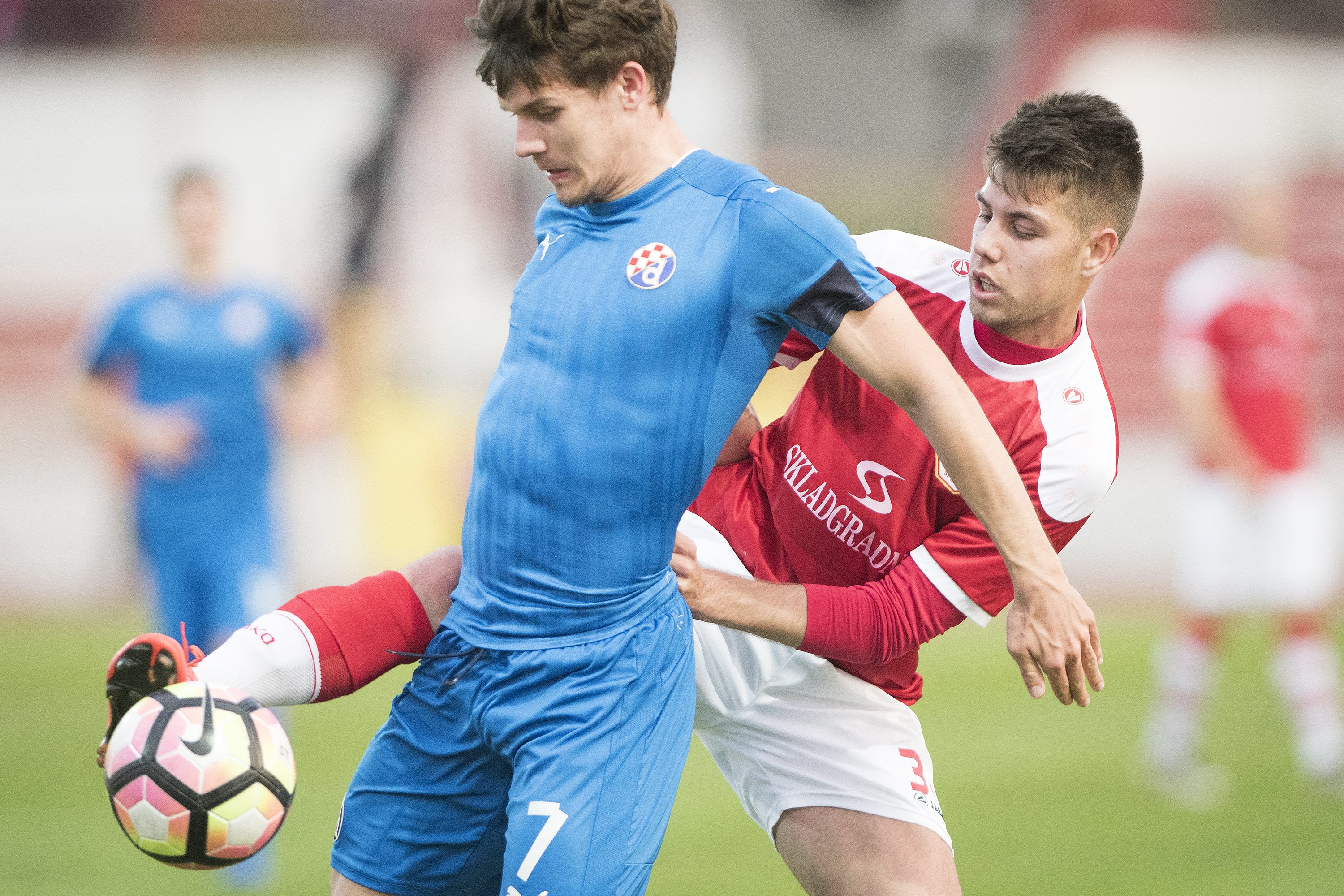 split_dinamo9-140317