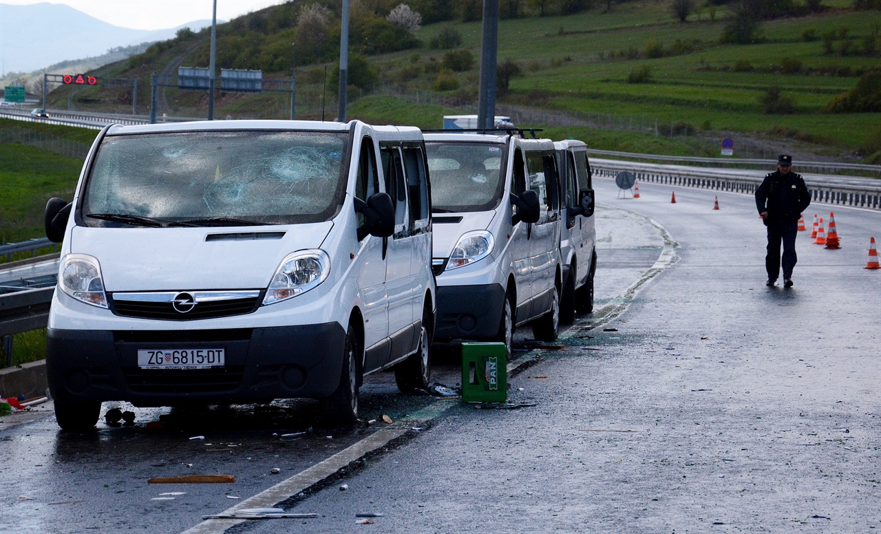 tucnjava_navijaci2-160414