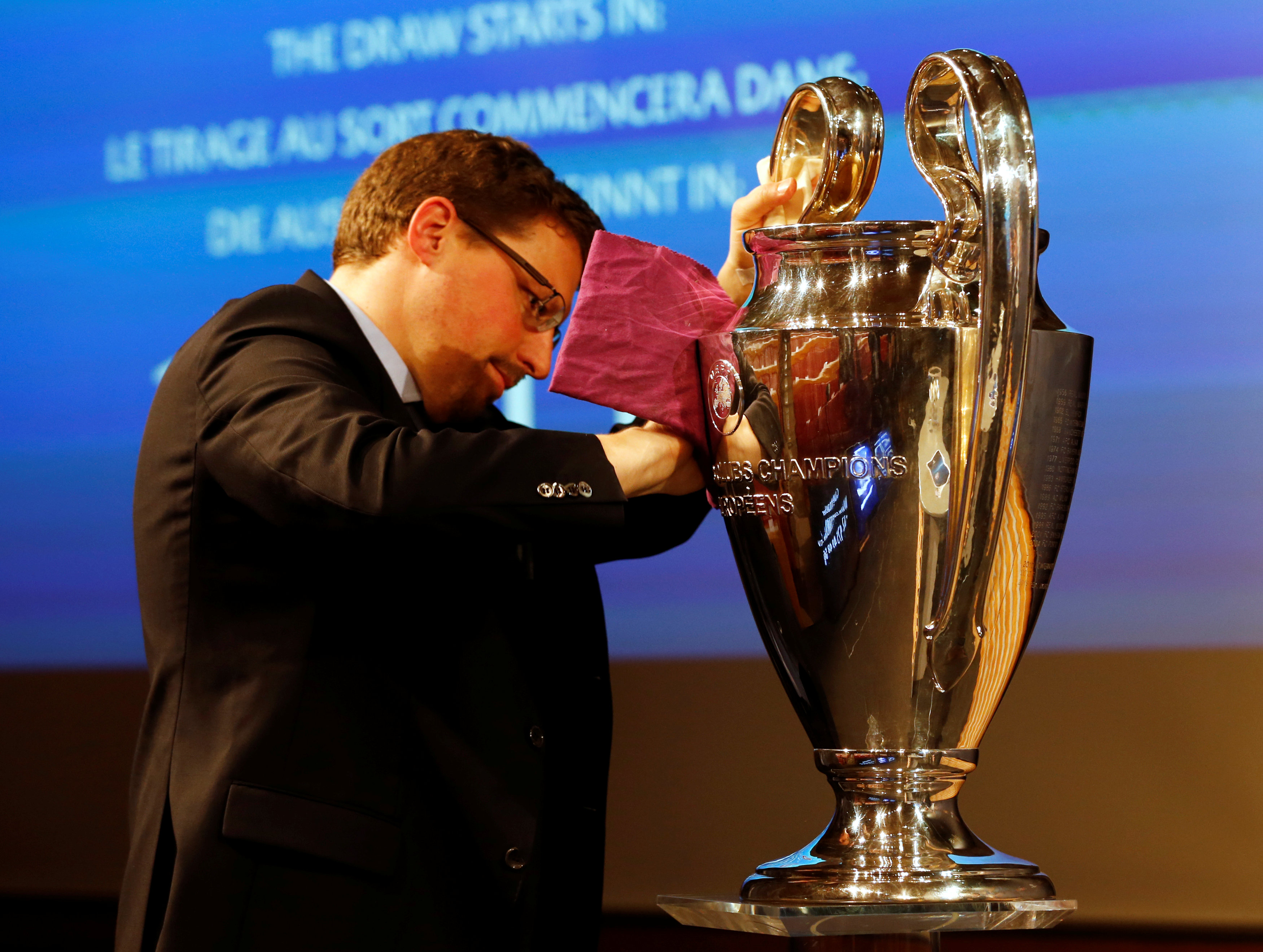 2017-03-17T113248Z_1963233344_RC15A9C2F780_RTRMADP_3_SOCCER-CHAMPIONS-DRAW