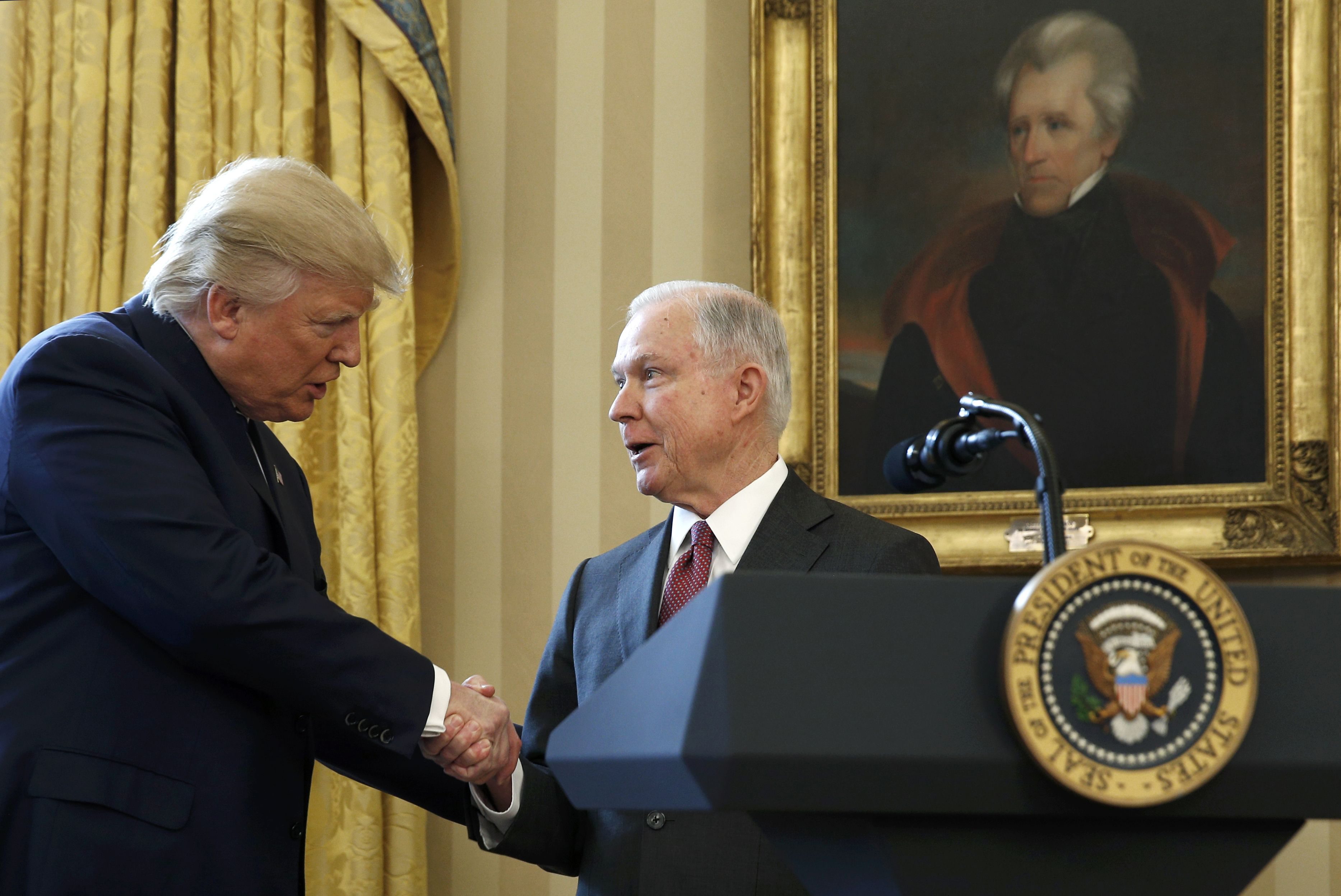 2017-02-09T173105Z_1604532606_HT1ED291CNDQA_RTRMADP_3_USA-TRUMP-SESSIONS