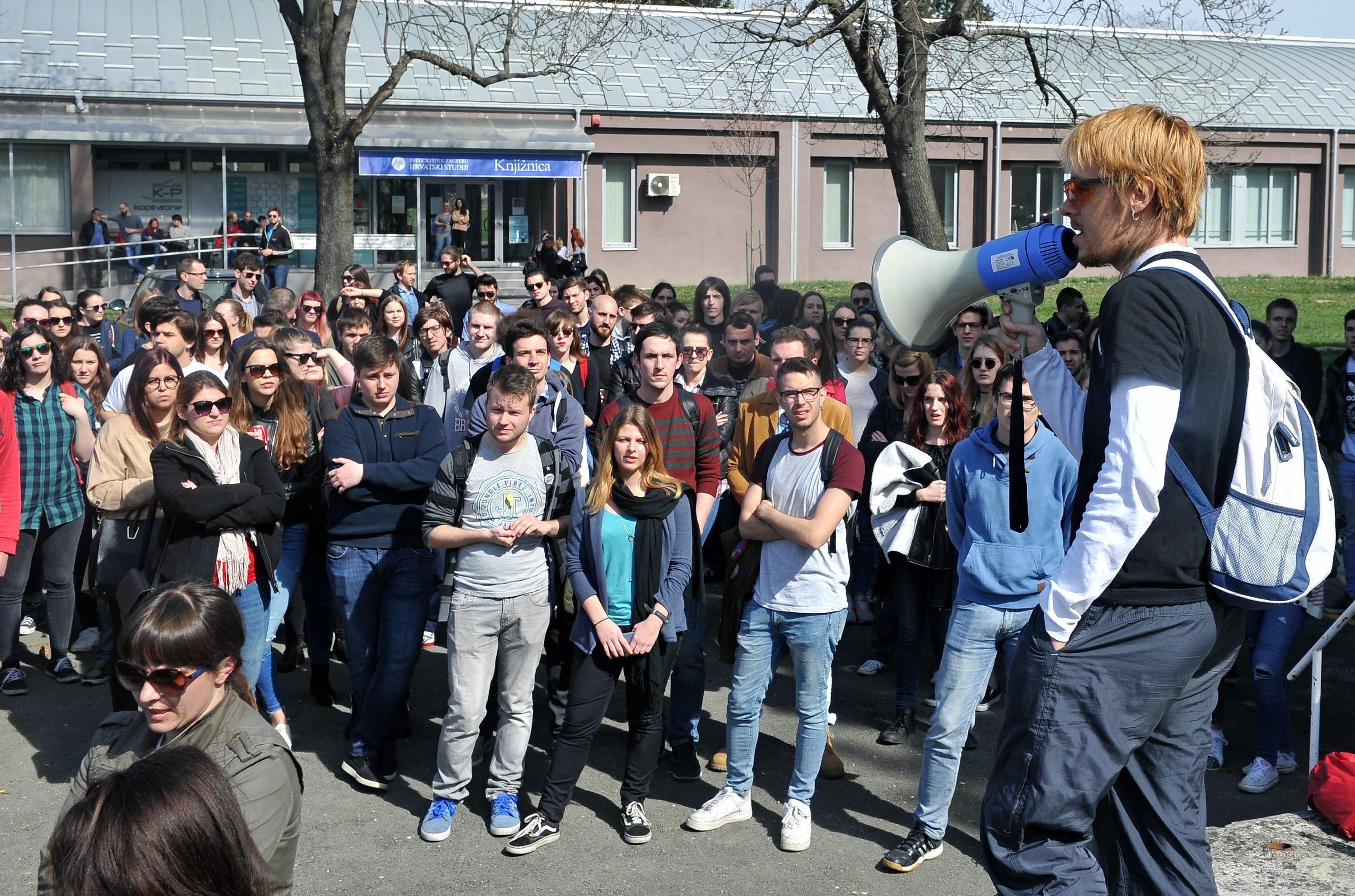 studentski_zbor33-200317