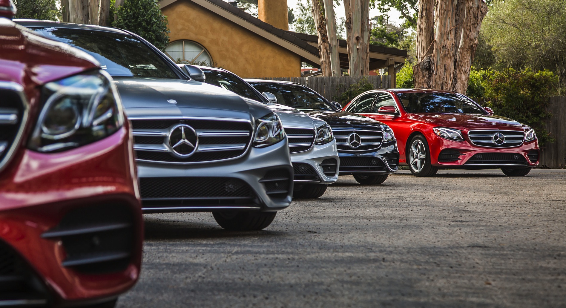 2017_mercedes-benz_e-class_us_104_1920x1080