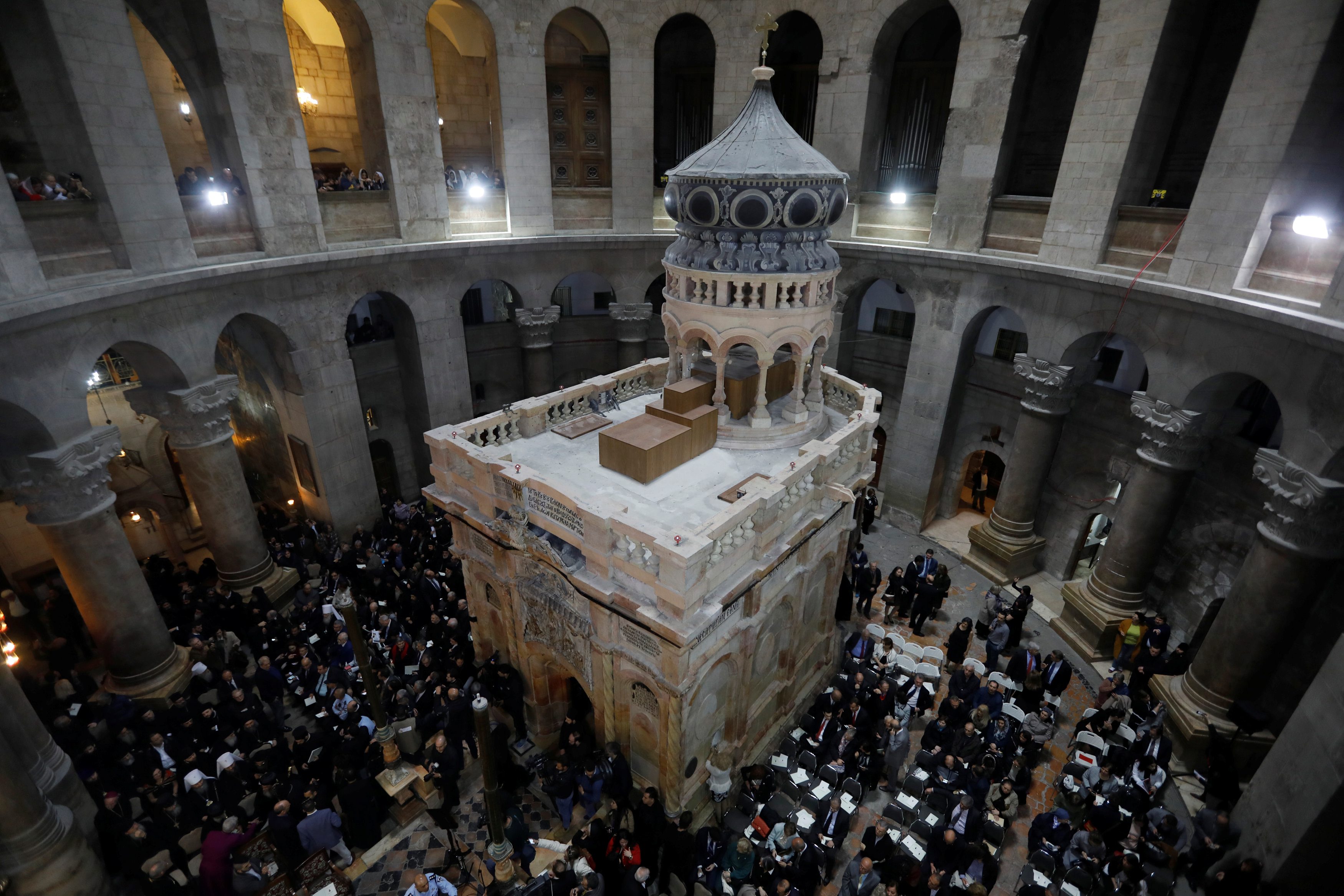 2017-03-22T122817Z_782052630_RC1466C7E030_RTRMADP_3_RELIGION-JERUSALEM-CHURCH