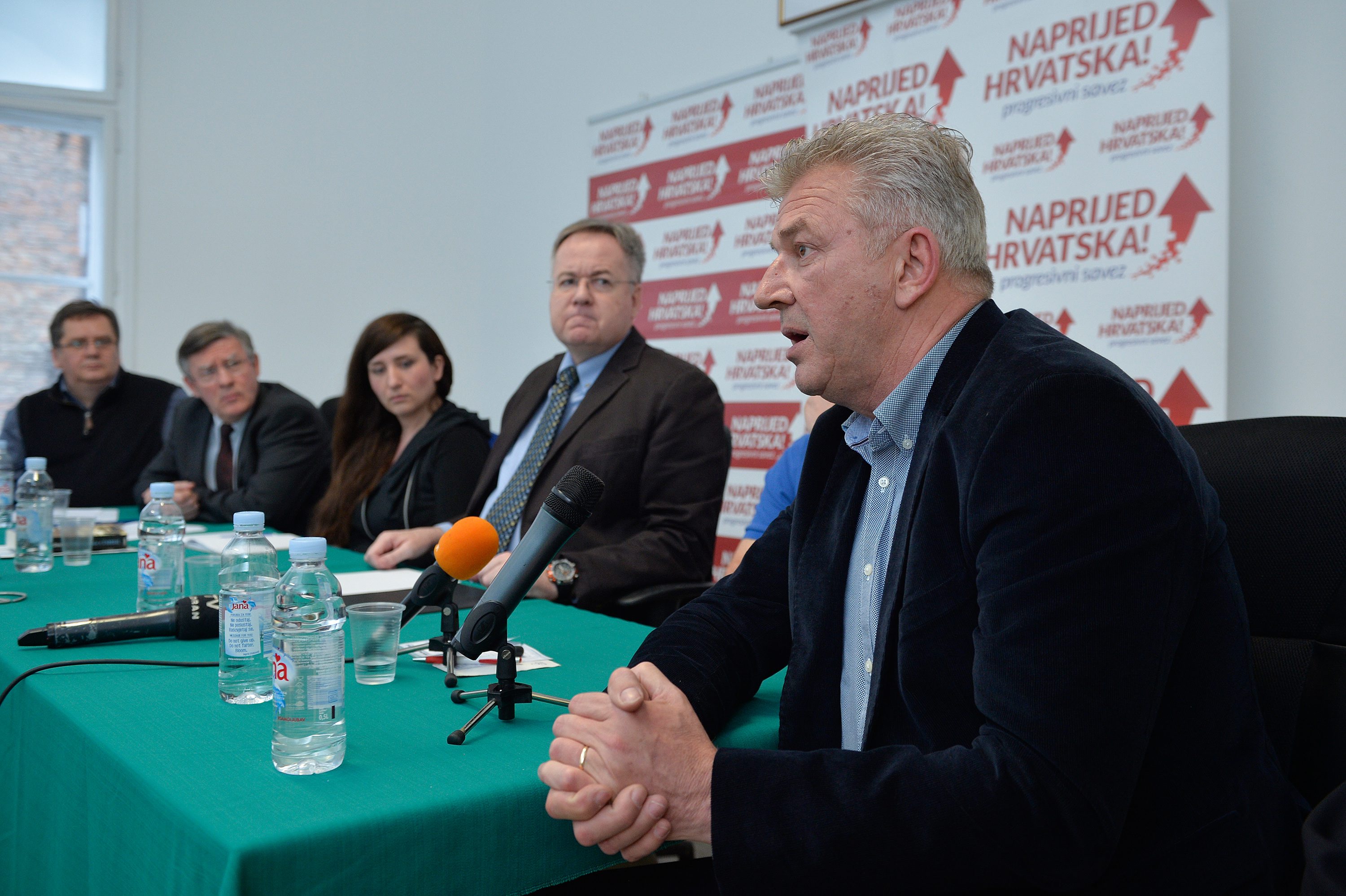 tribina_azilanti11-290317