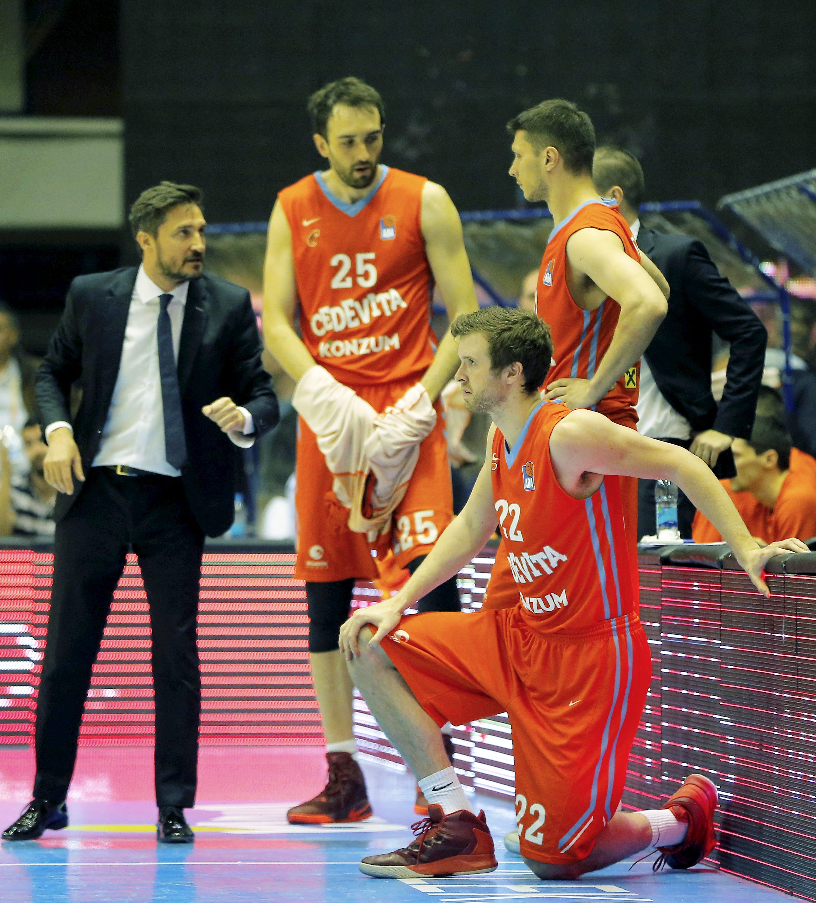 zvezda_cedevita17-110417