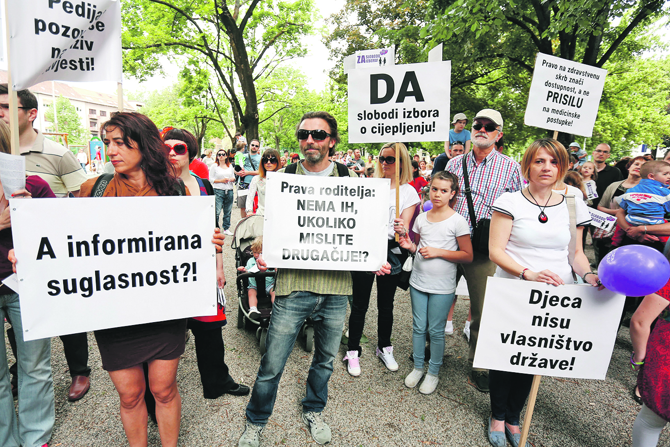 118170-151563-cijepljenje_prosvjed1-10051