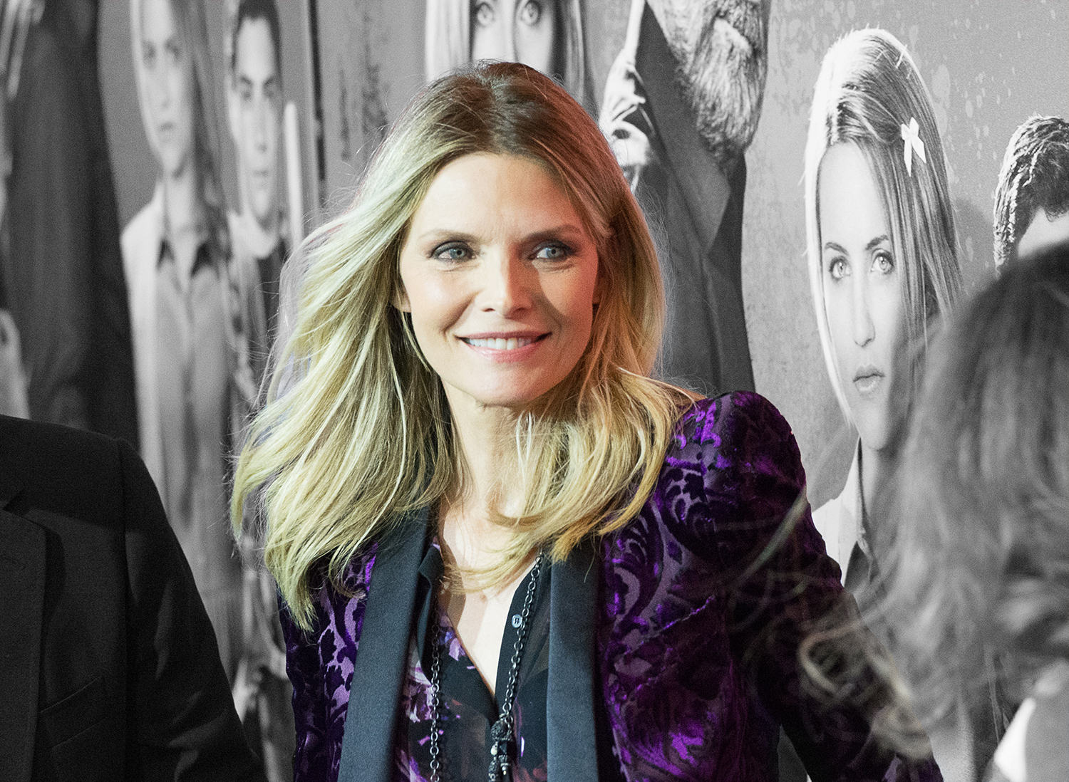 michelle pfeiffer_cover_GettyImages-180275781