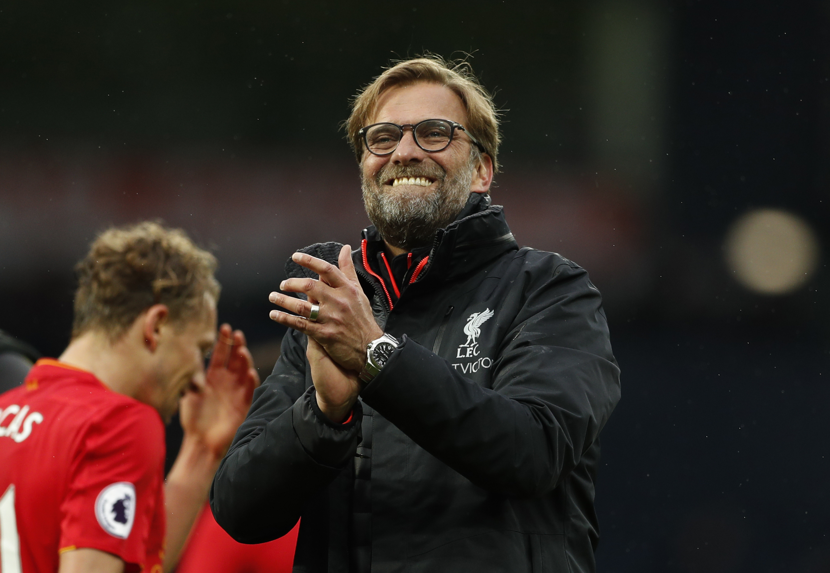 2017-04-16T142613Z_135354373_MT1ACI14779644_RTRMADP_3_SOCCER-ENGLAND-WBA-LIV