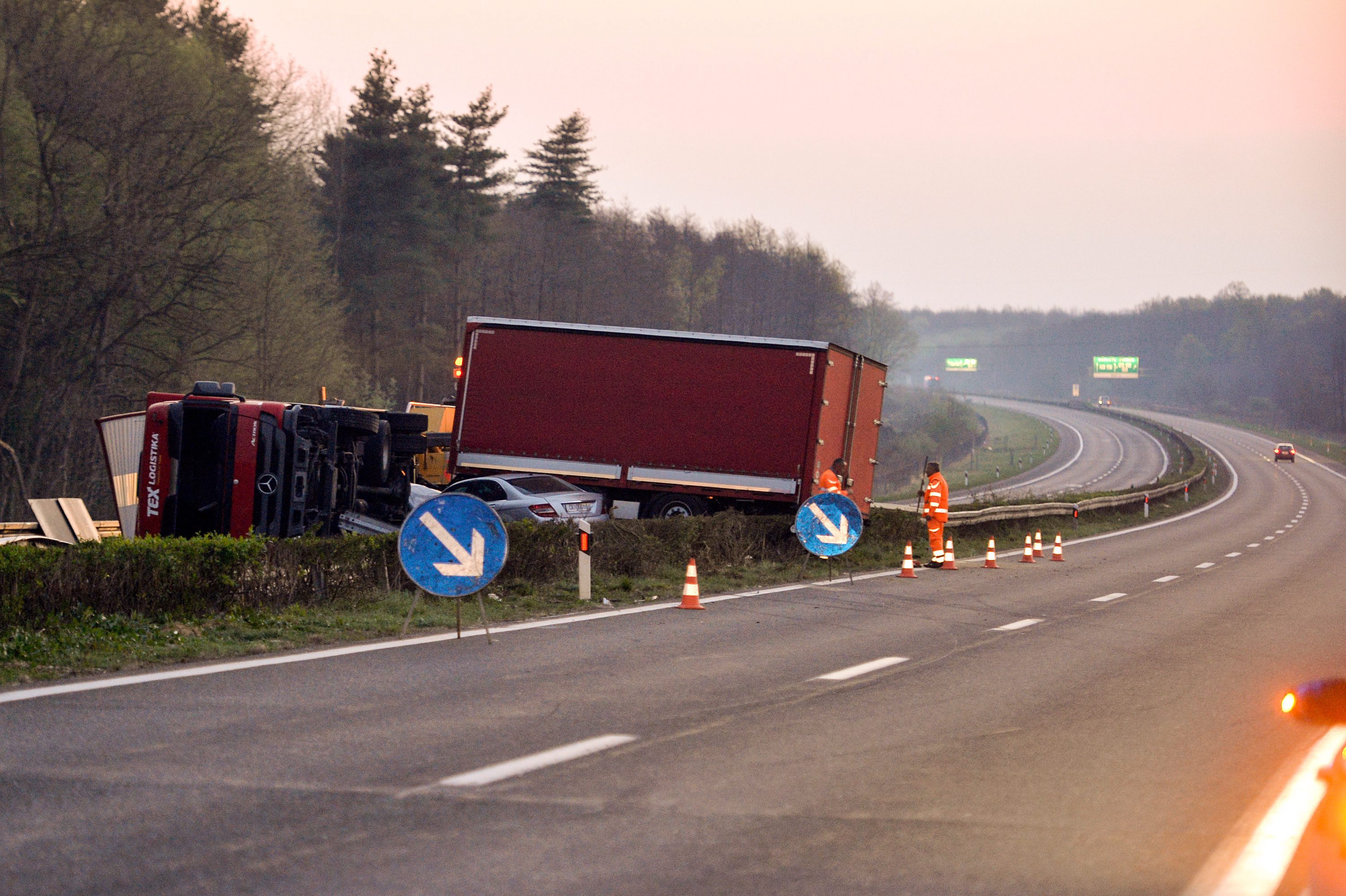 nesreca_autocesta1-020417