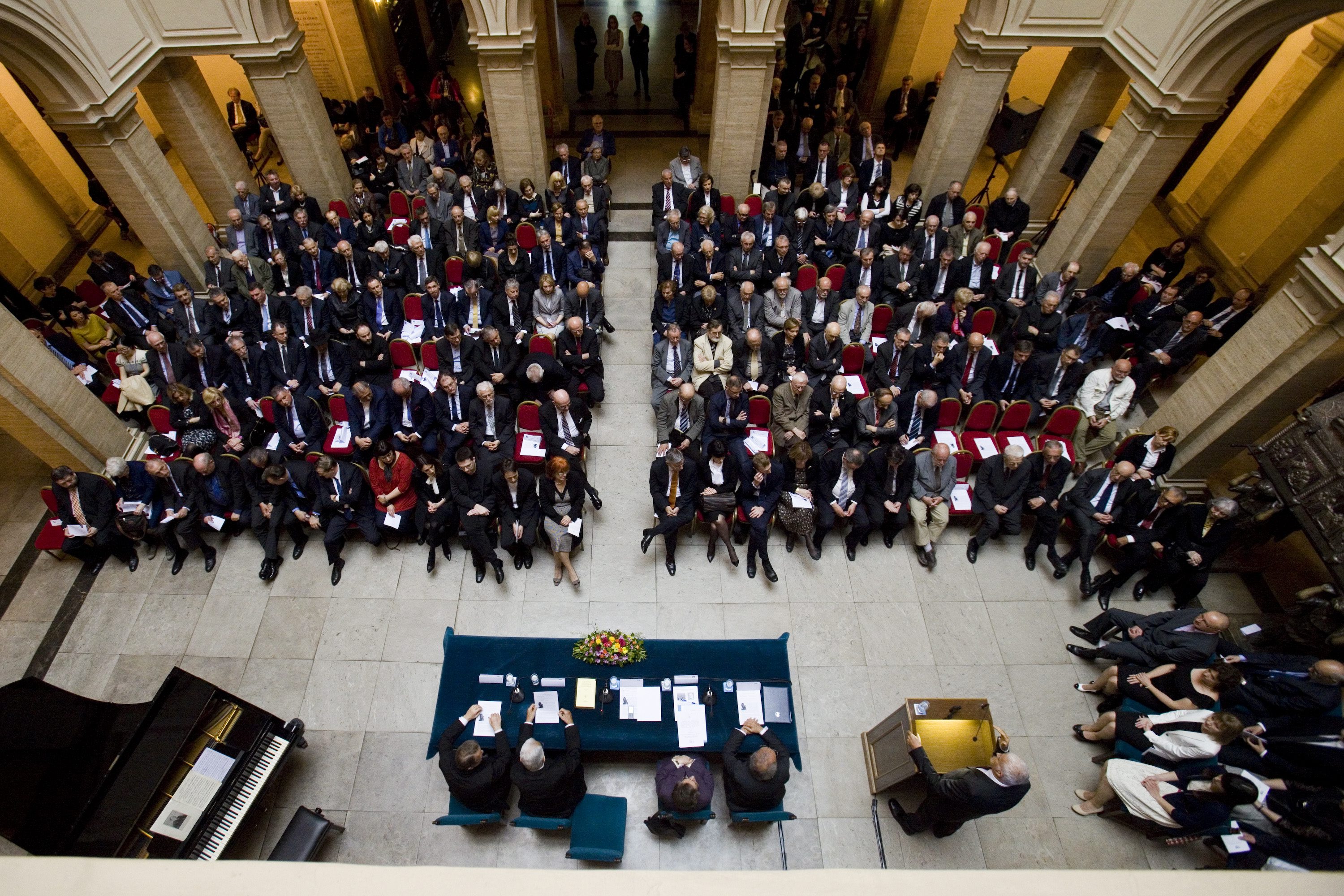 Ilustracija: unutrašnjost HAZU