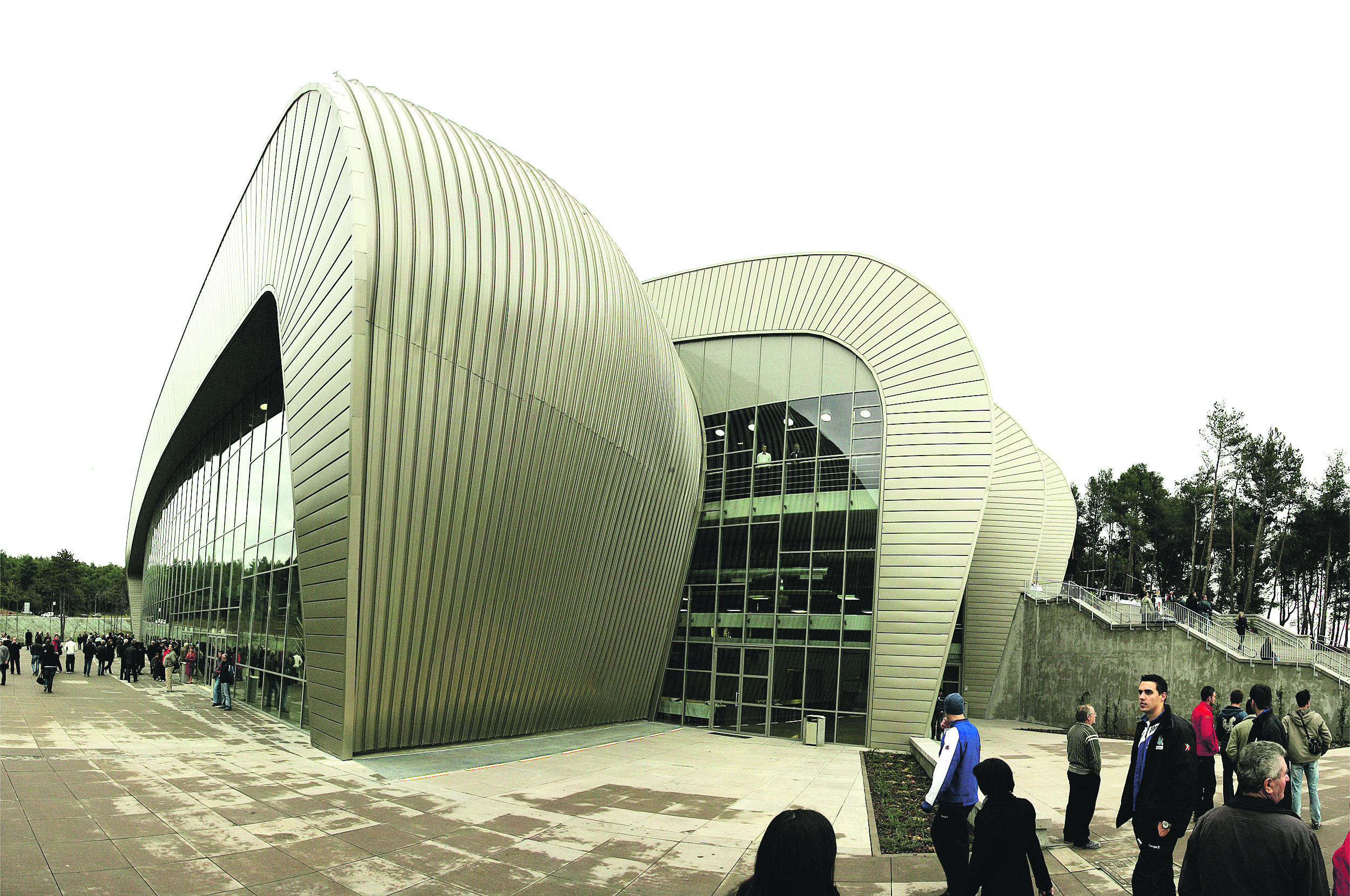 229979-111090-dvorana_zatika5-211108_copy