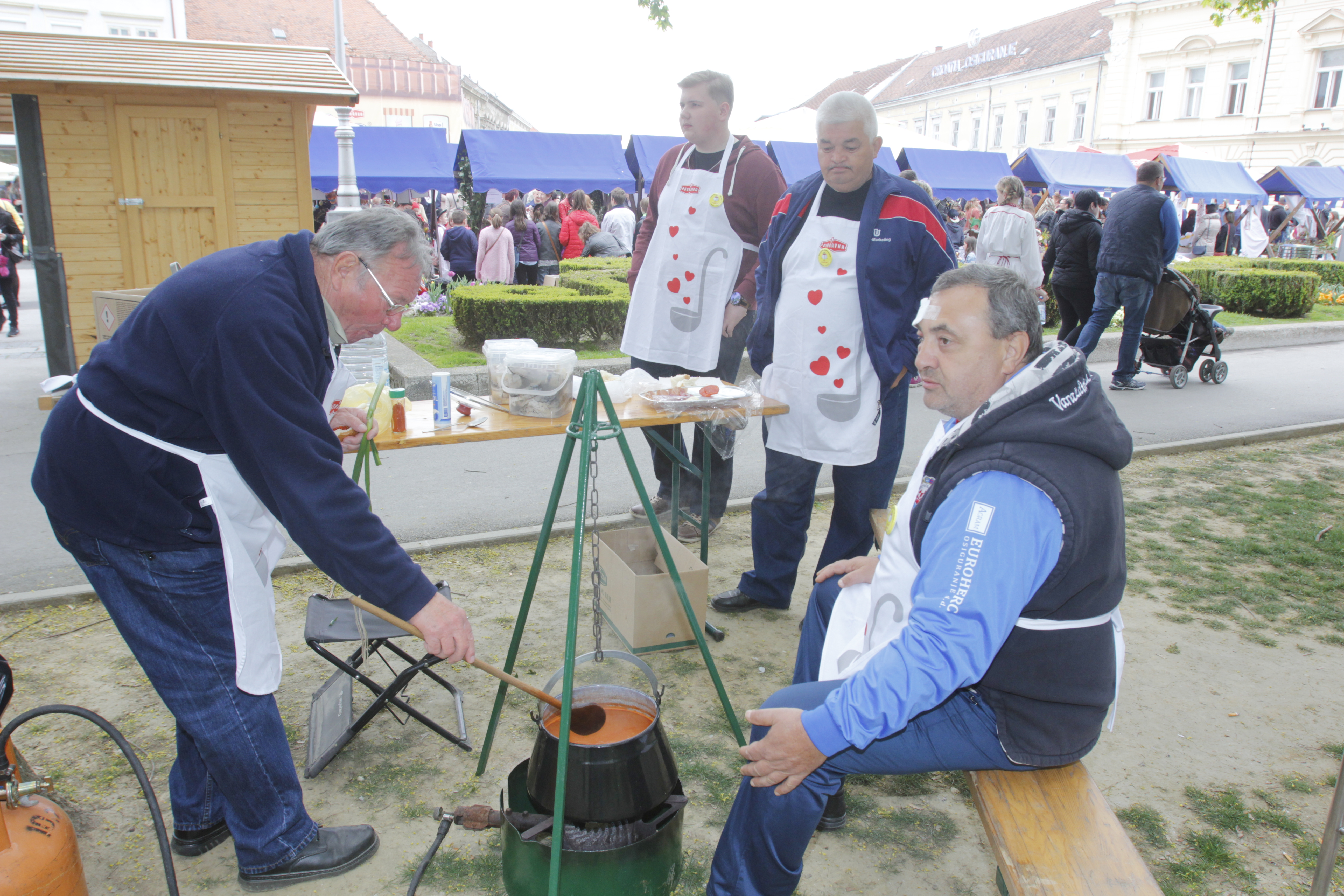 Ekipe s kontinenta natjecale su se u pripremi fiš paprikaša