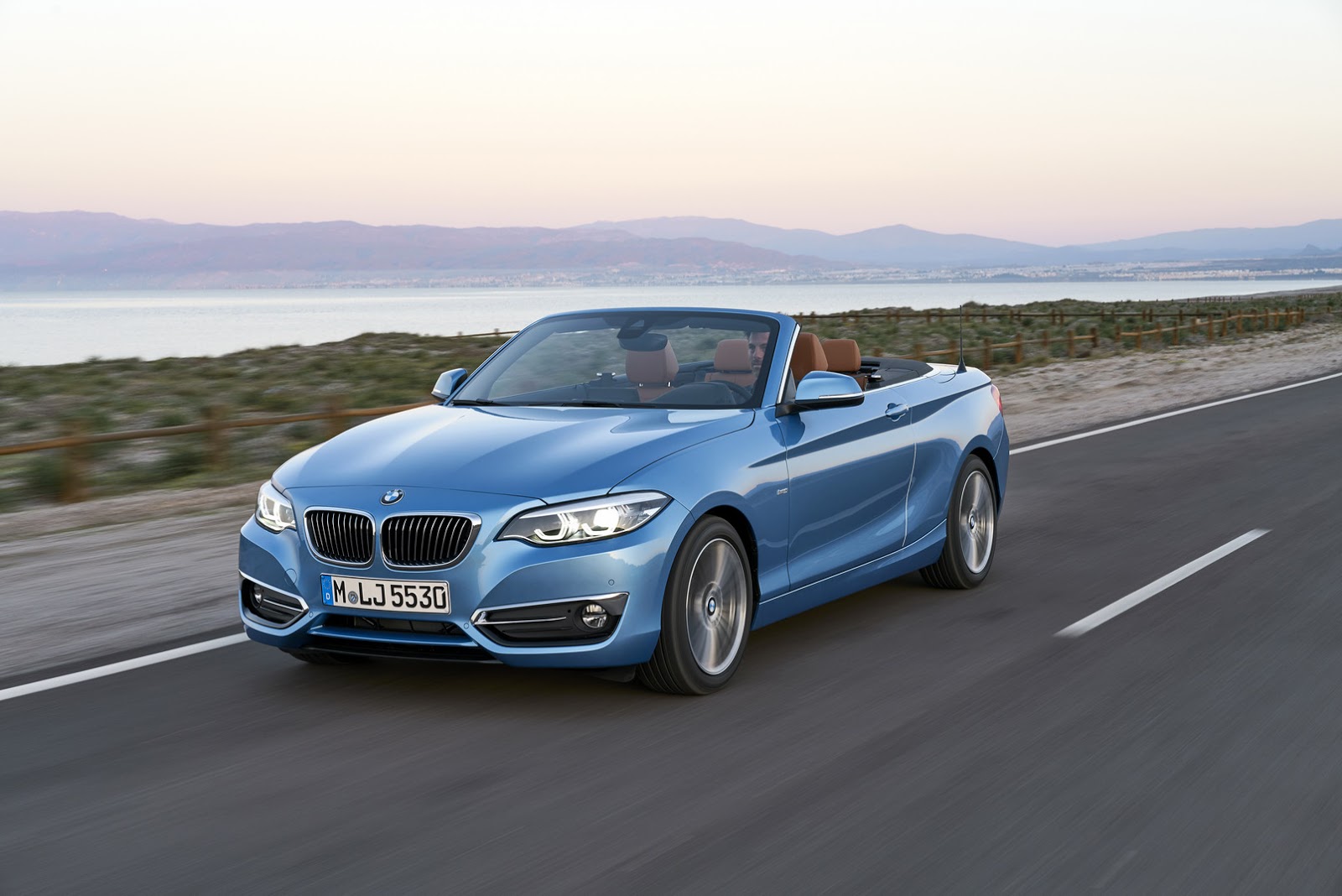 2018-BMW-2-Series-FL-27