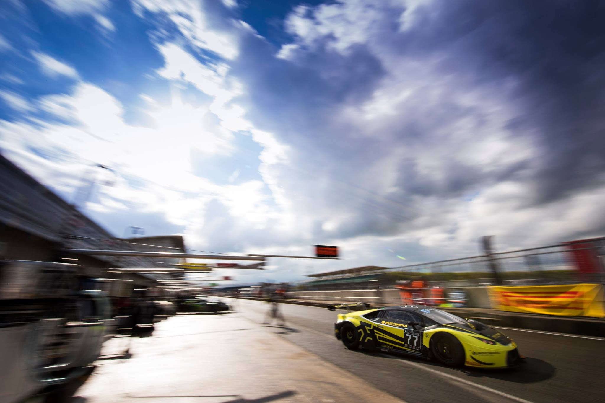 18449518_1496597260359585_1993027046462114481_o