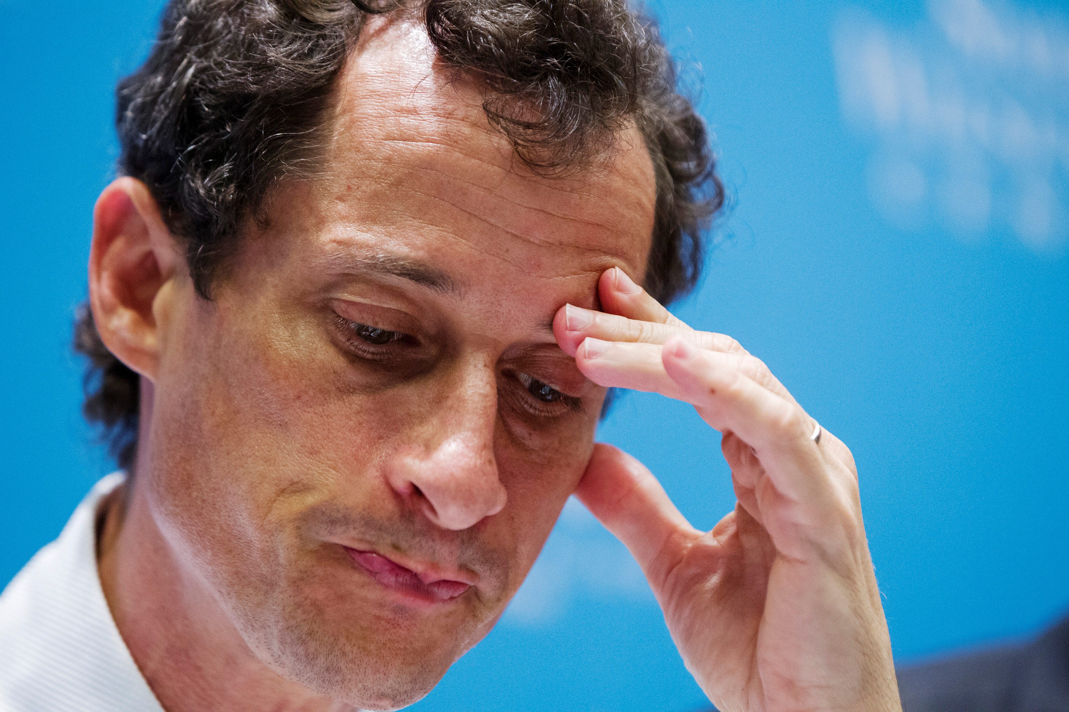 2017-05-19T134004Z_1703982155_RC14822780E0_RTRMADP_3_PEOPLE-WEINER