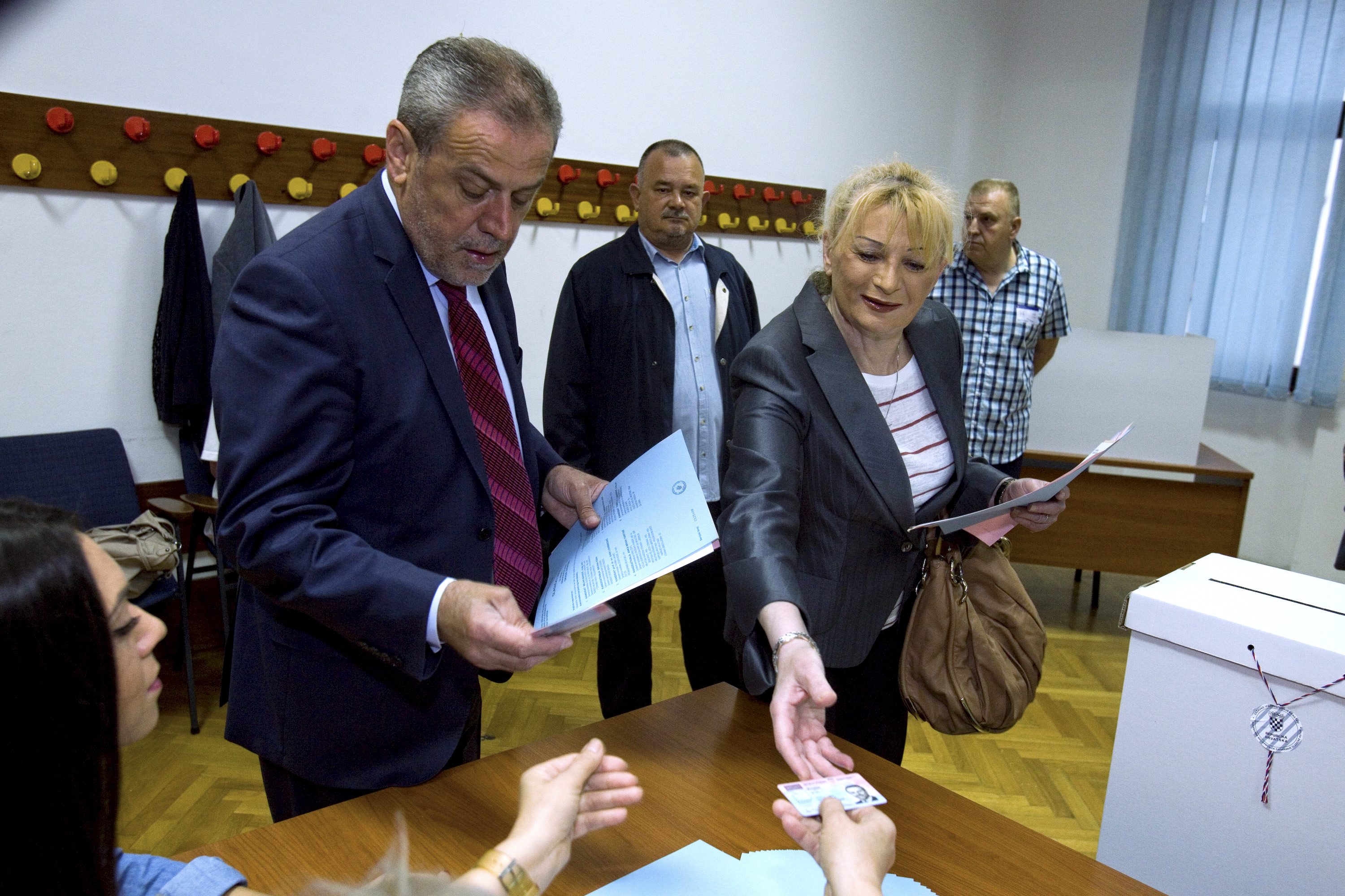 Na fotografiji: Milan Bandić sa suprugom