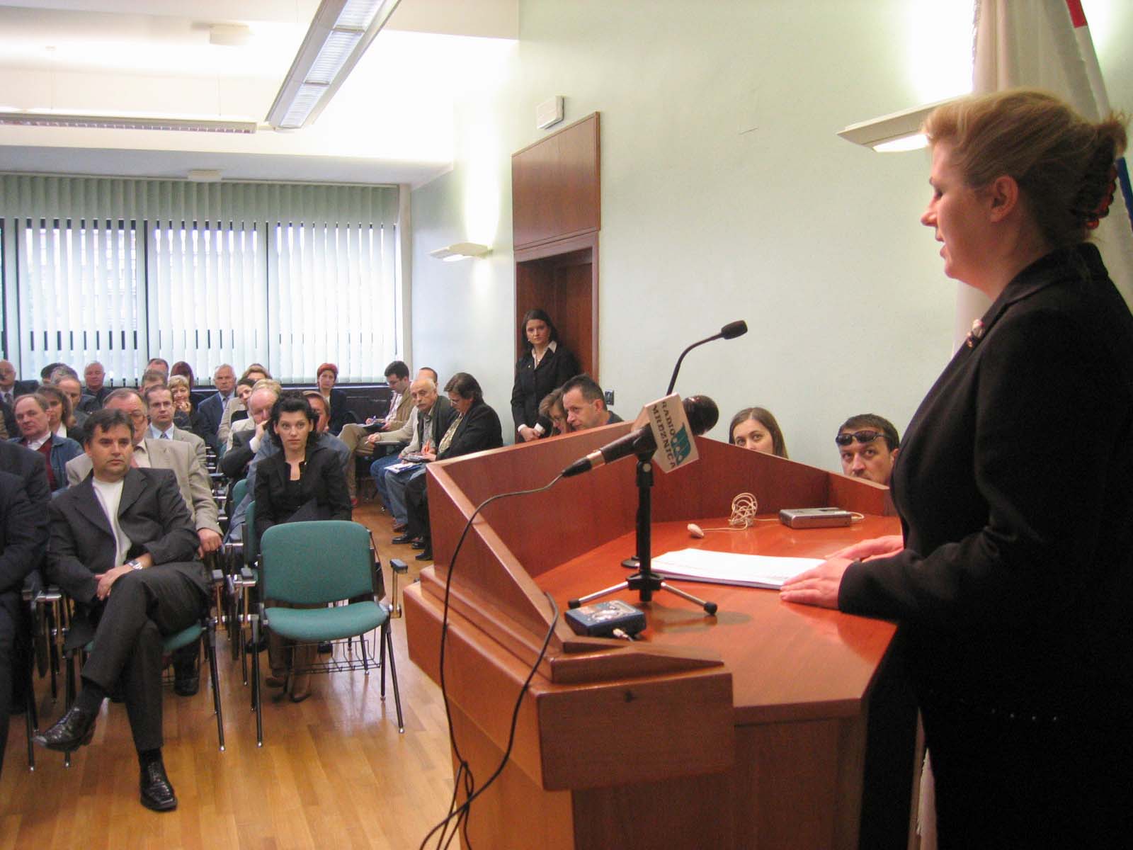 ka-grabar_kitarovic0705