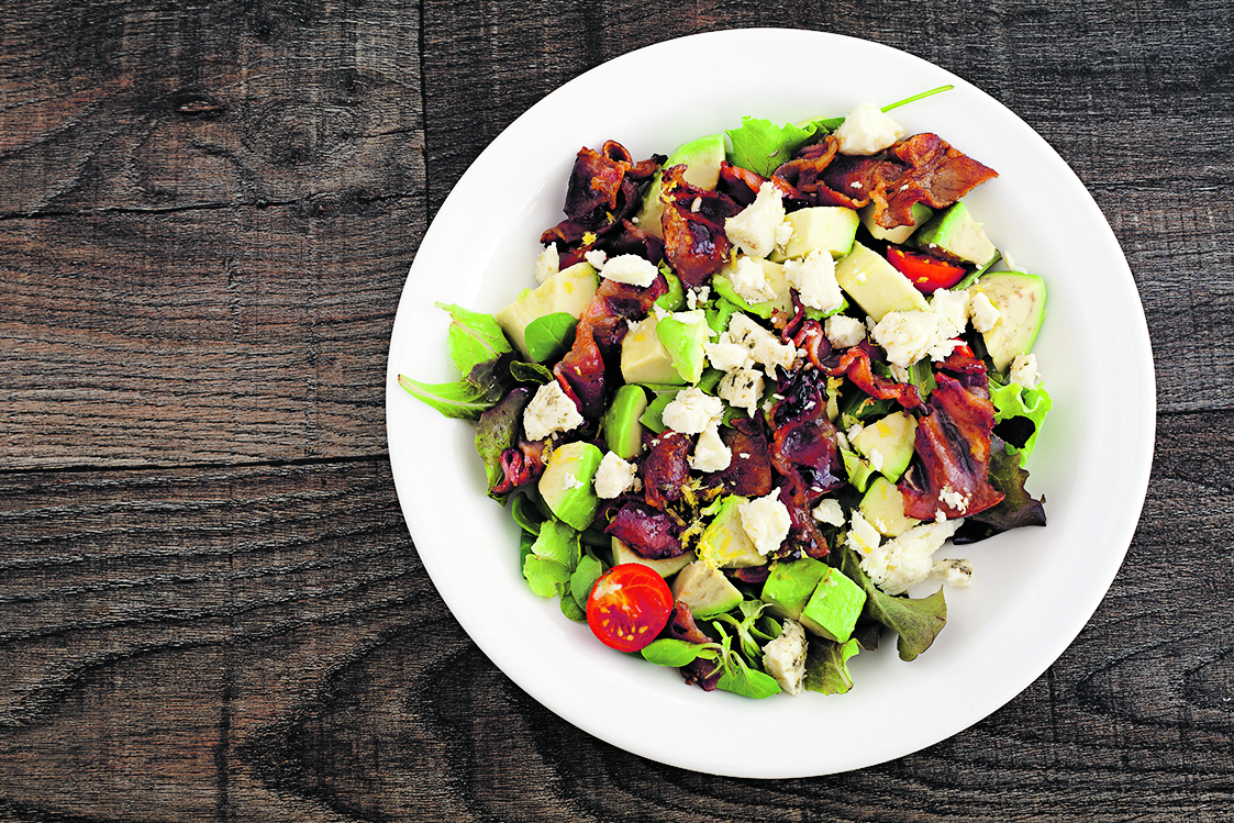 125641-161181-salata_s_przenom_slaninom