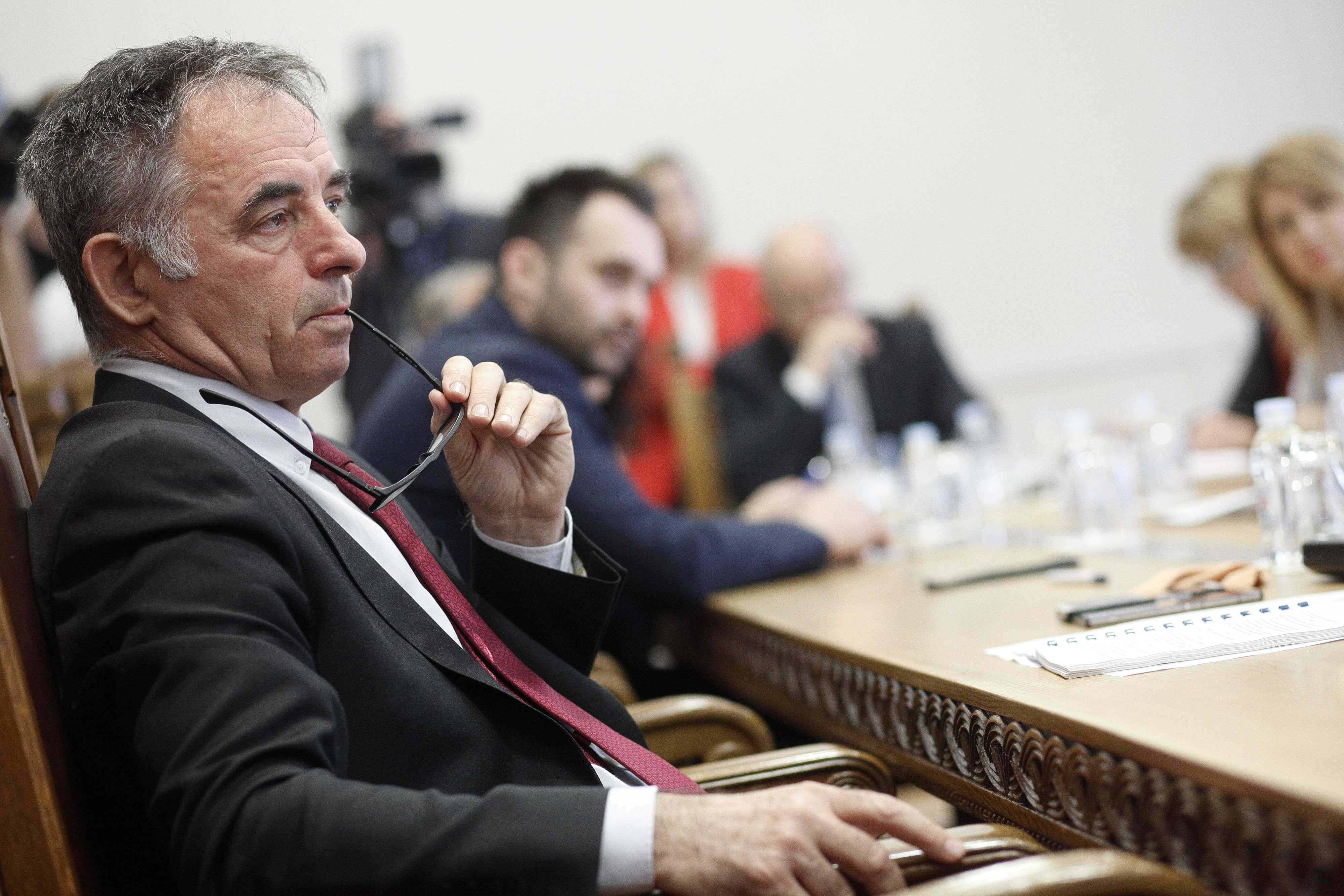 odbor_ustav16-050517