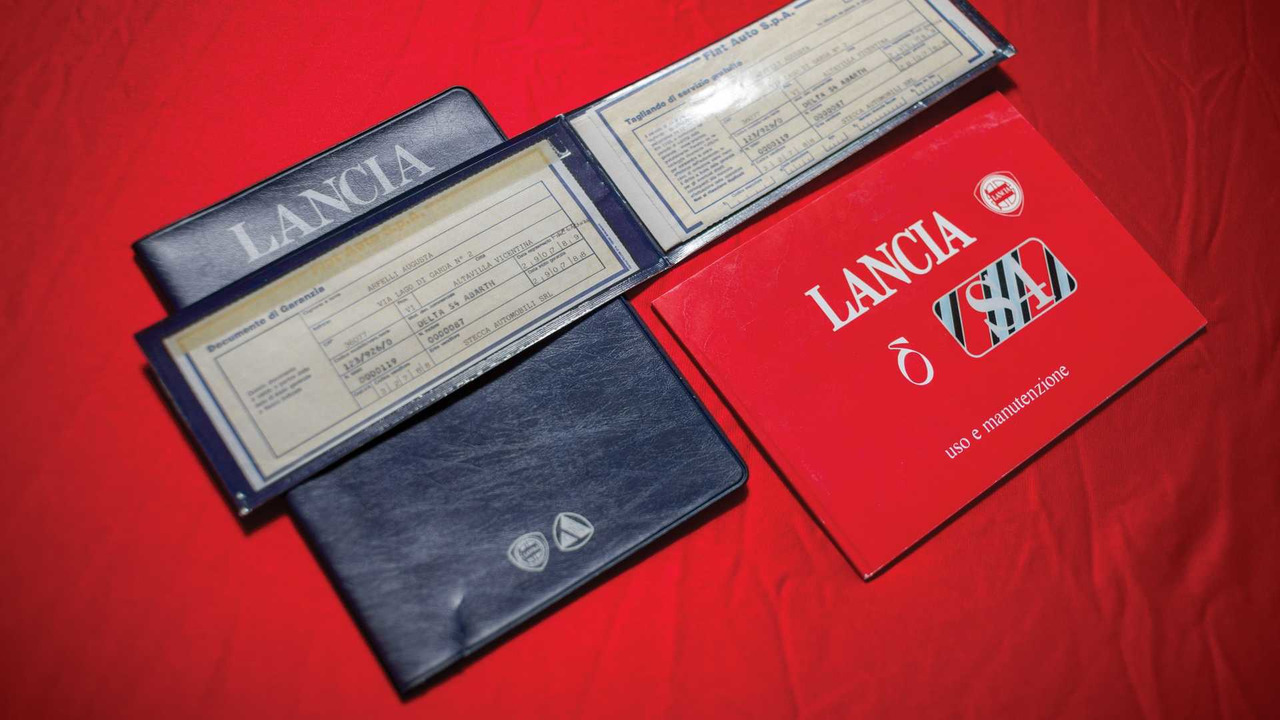 1985-lancia-delita-s4-stradale