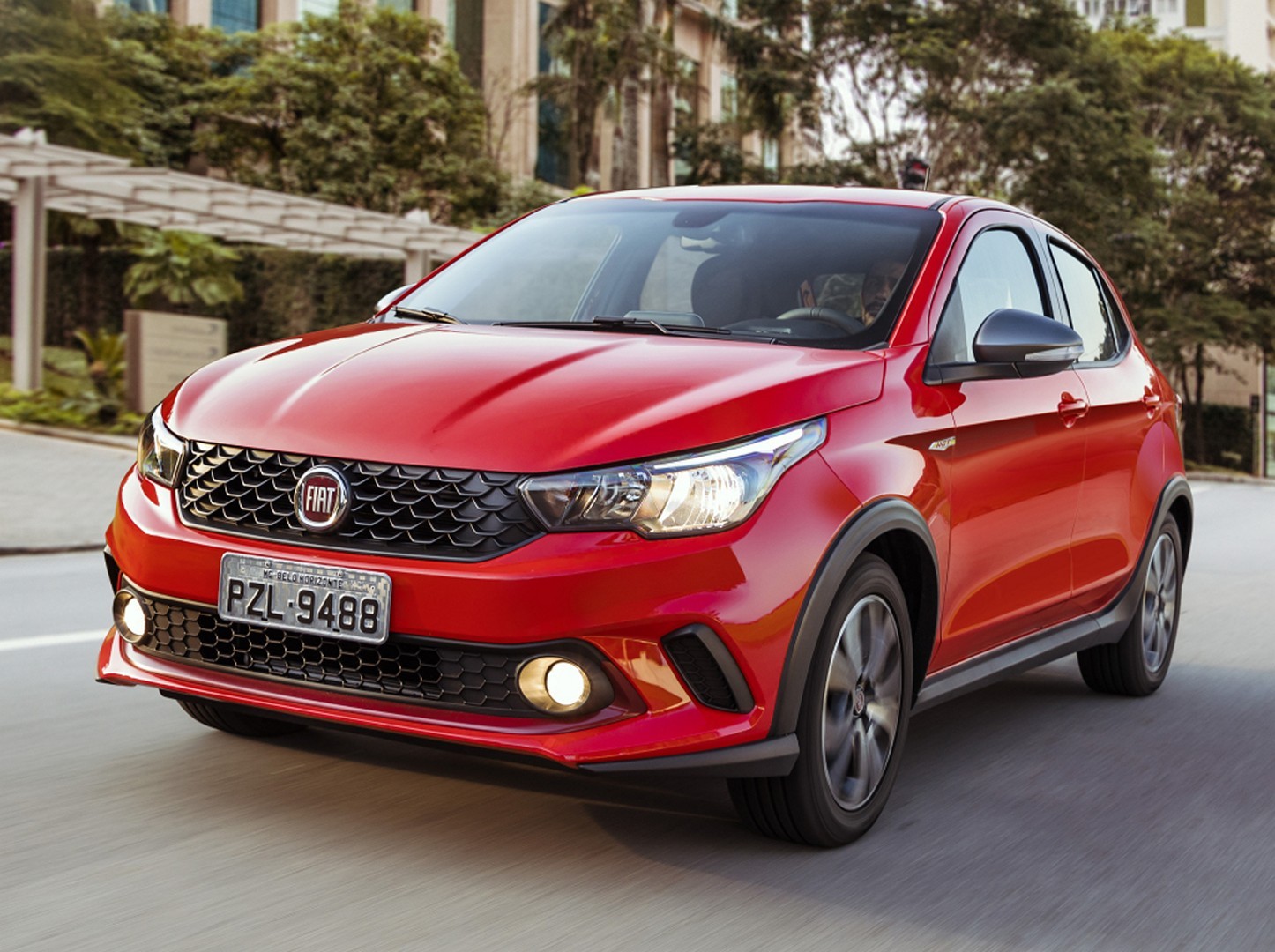 fiat-argo-finally-gets-detailed-there-s-a-mopar-hot-hatch-version_6