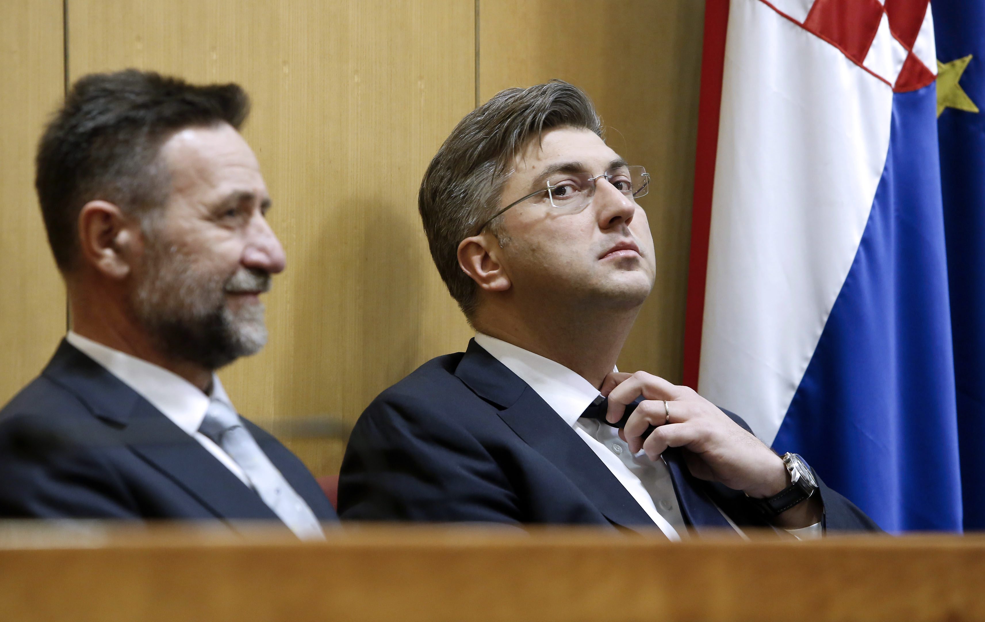 Pavo Barišić i Andrej Plenković tijekom rasprave o zahtjevu oporbe za smjenom ministra obrazovanja