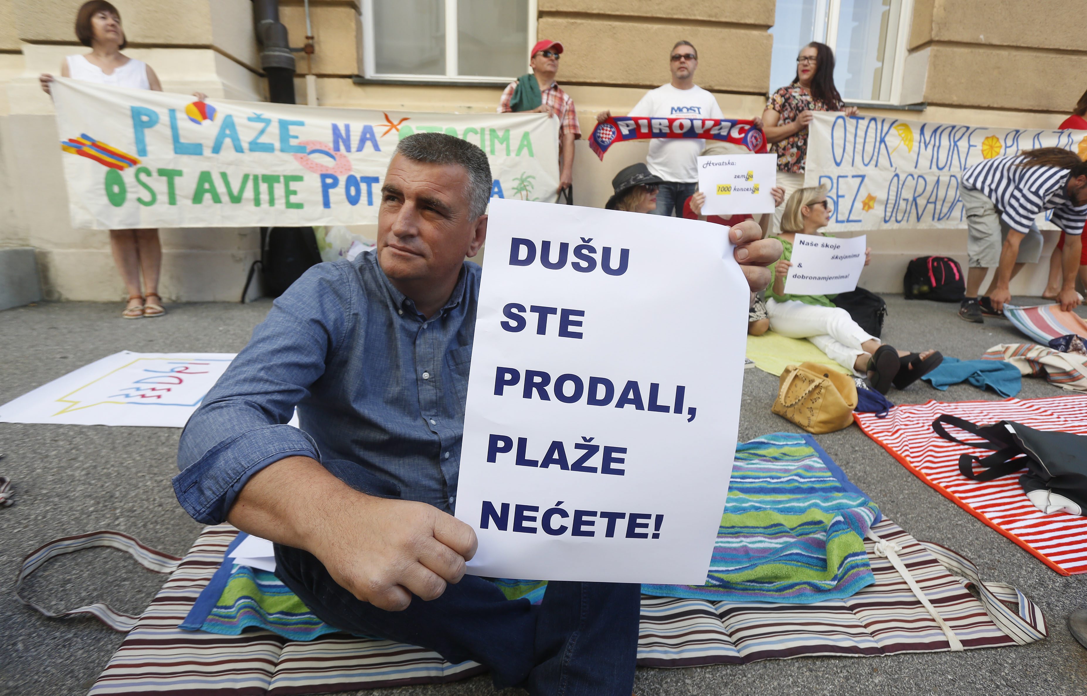 prosvjed_otok8-190617