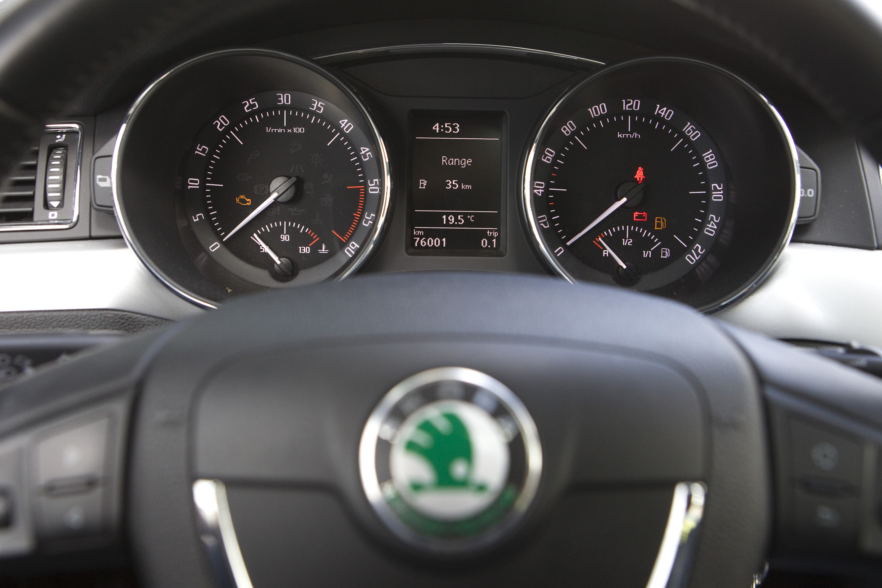 rabljeni_ superb11-100517