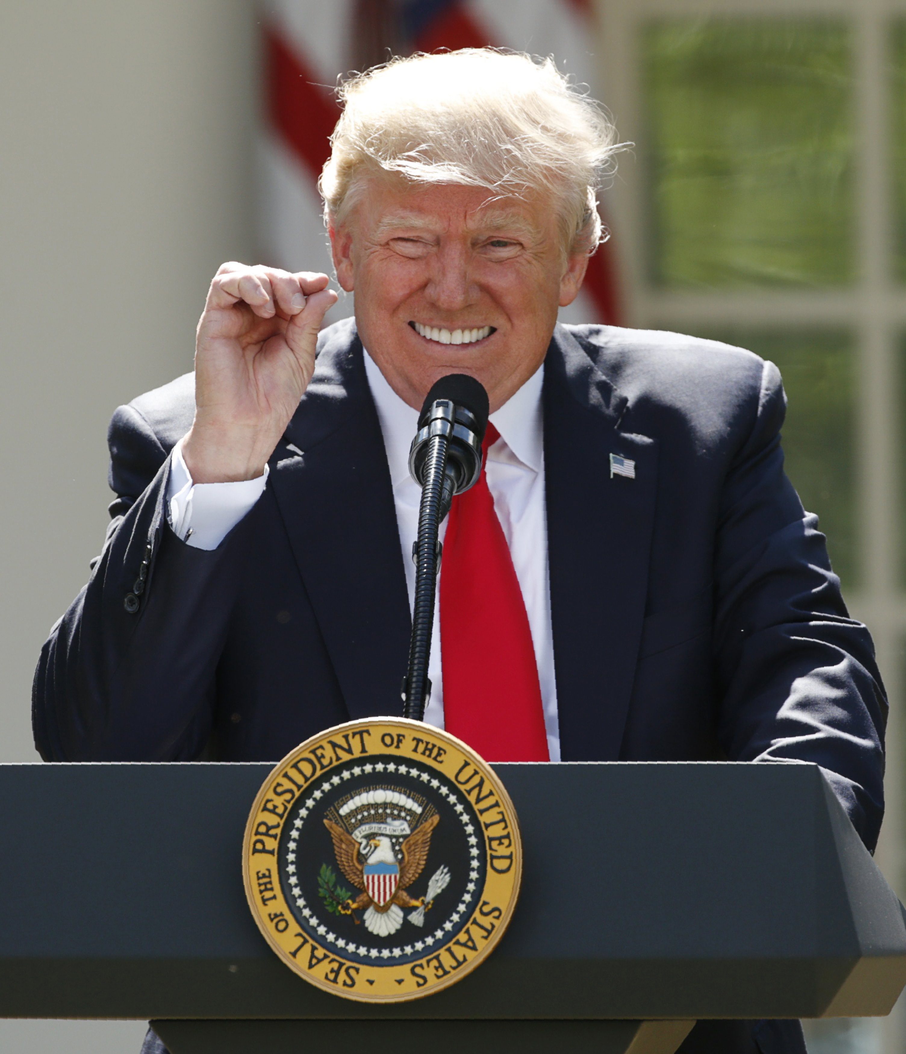 2017-06-01T201334Z_656868735_HP1ED611K6L1J_RTRMADP_3_USA-CLIMATECHANGE