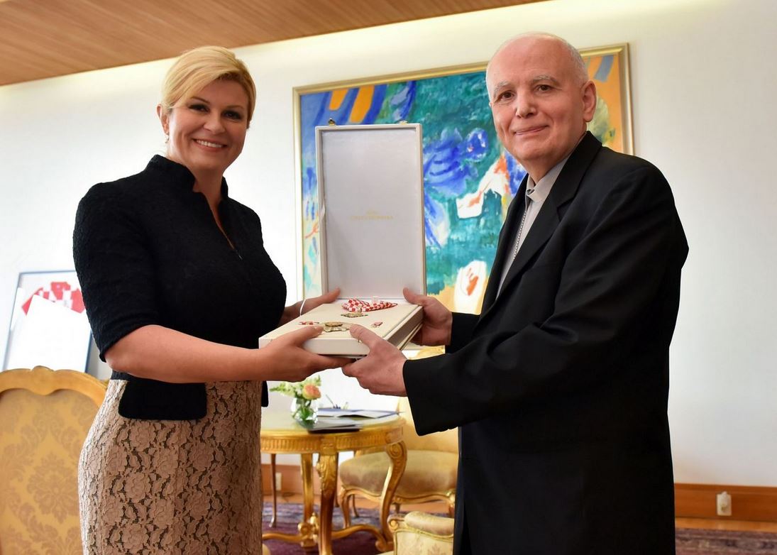Predsjednica Republike Kolinda Grabar-Kitarović i Nj. E. monsinjor Alessandro D'Errico