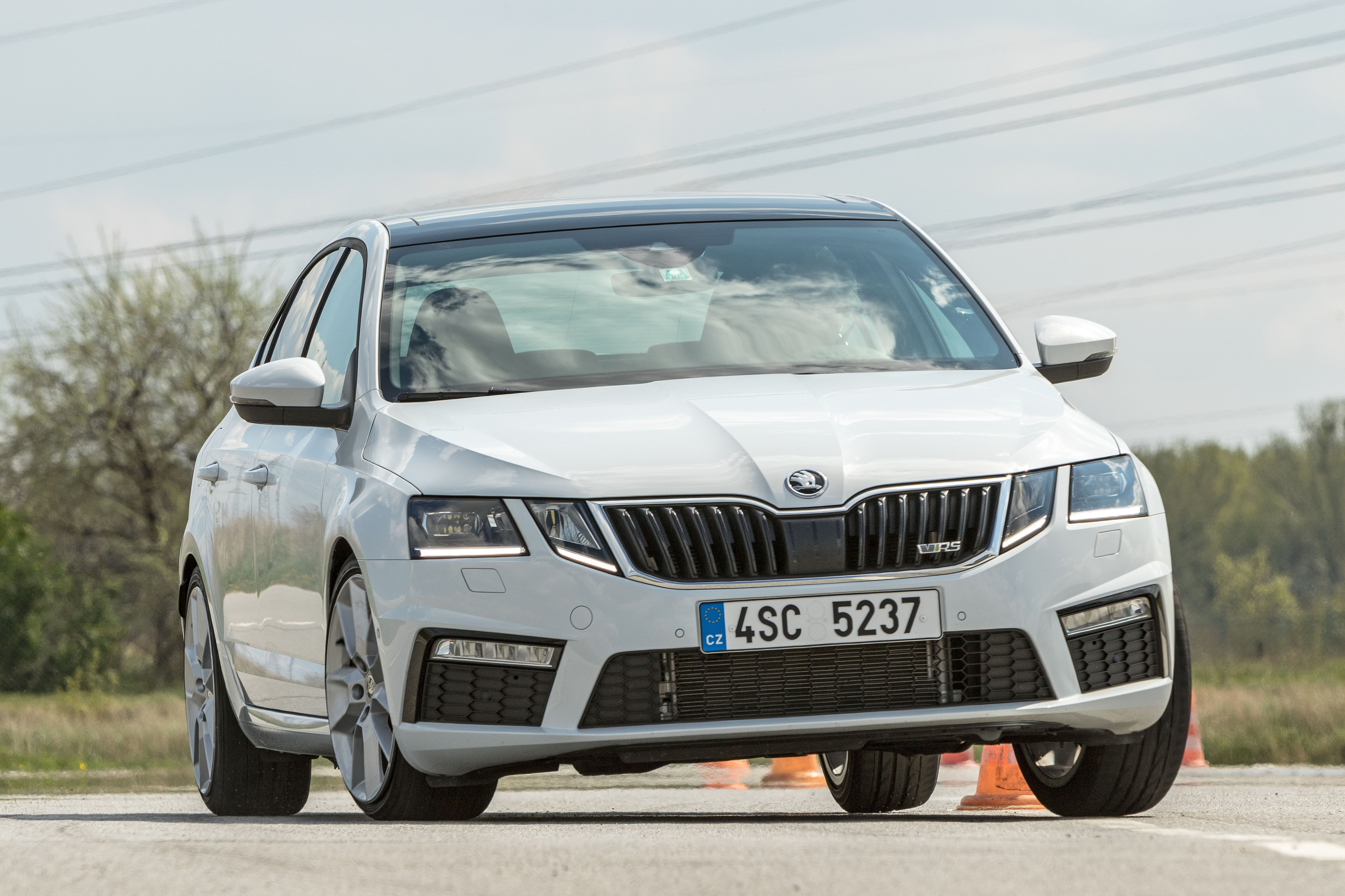 SKODA_Octavia_RSg_4003