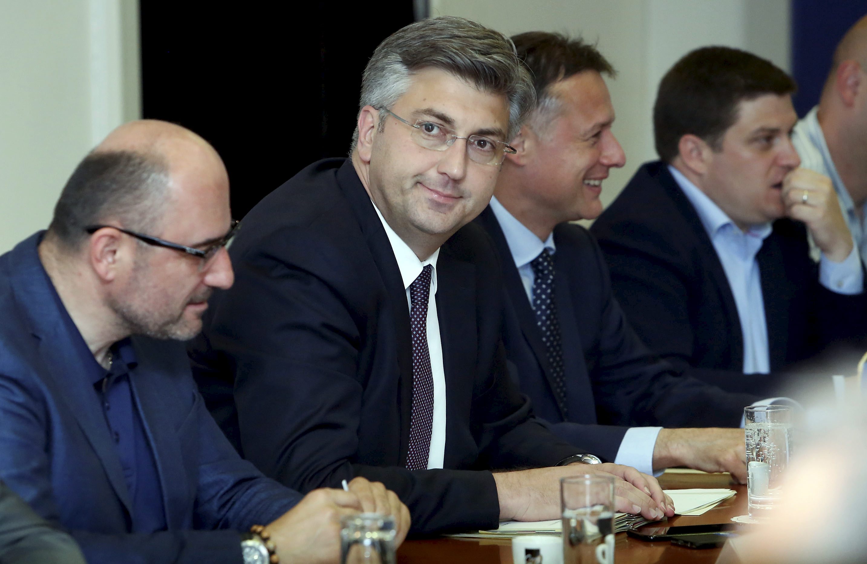 hdz_sjednica6-080617